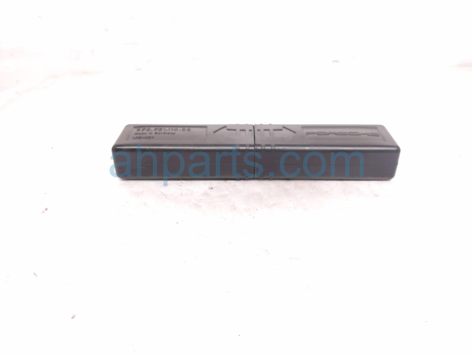 2011 Porsche Panamera Multi purpose Tool Set 970 721 115 01 Replacement 2011 Porsche Panamera Multi purpose Tool Set 970 721 115 01 Replacement thumbnail
