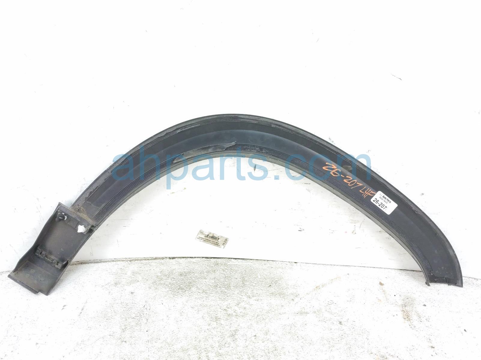 2023 Volkswagen Taos Front Driver Wheel Arch Molding Black 2GJ 854 819 9B9 Replacement 2023 Volkswagen Taos Front Driver Wheel Arch Molding Black 2GJ 854 819 9B9 Replacement thumbnail