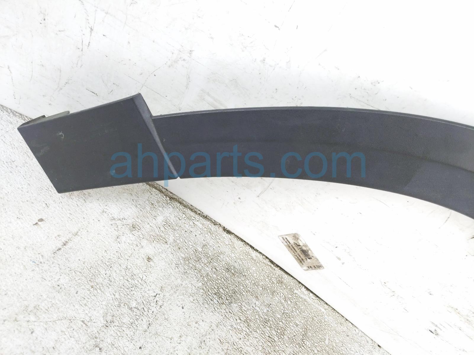 2023 Volkswagen Taos Front Passenger Wheel Opening Molding Blue 2GJ 854 820 9B9 Replacement 2023 Volkswagen Taos Front Passenger Wheel Opening Molding Blue 2GJ 854 820 9B9 Replacement thumbnail