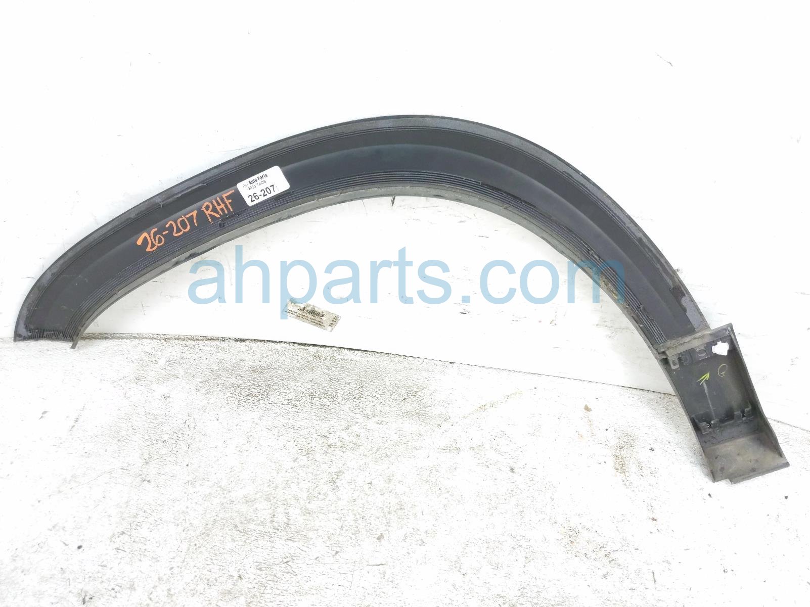 2023 Volkswagen Taos Front Passenger Wheel Opening Molding Blue 2GJ 854 820 9B9 Replacement 2023 Volkswagen Taos Front Passenger Wheel Opening Molding Blue 2GJ 854 820 9B9 Replacement thumbnail