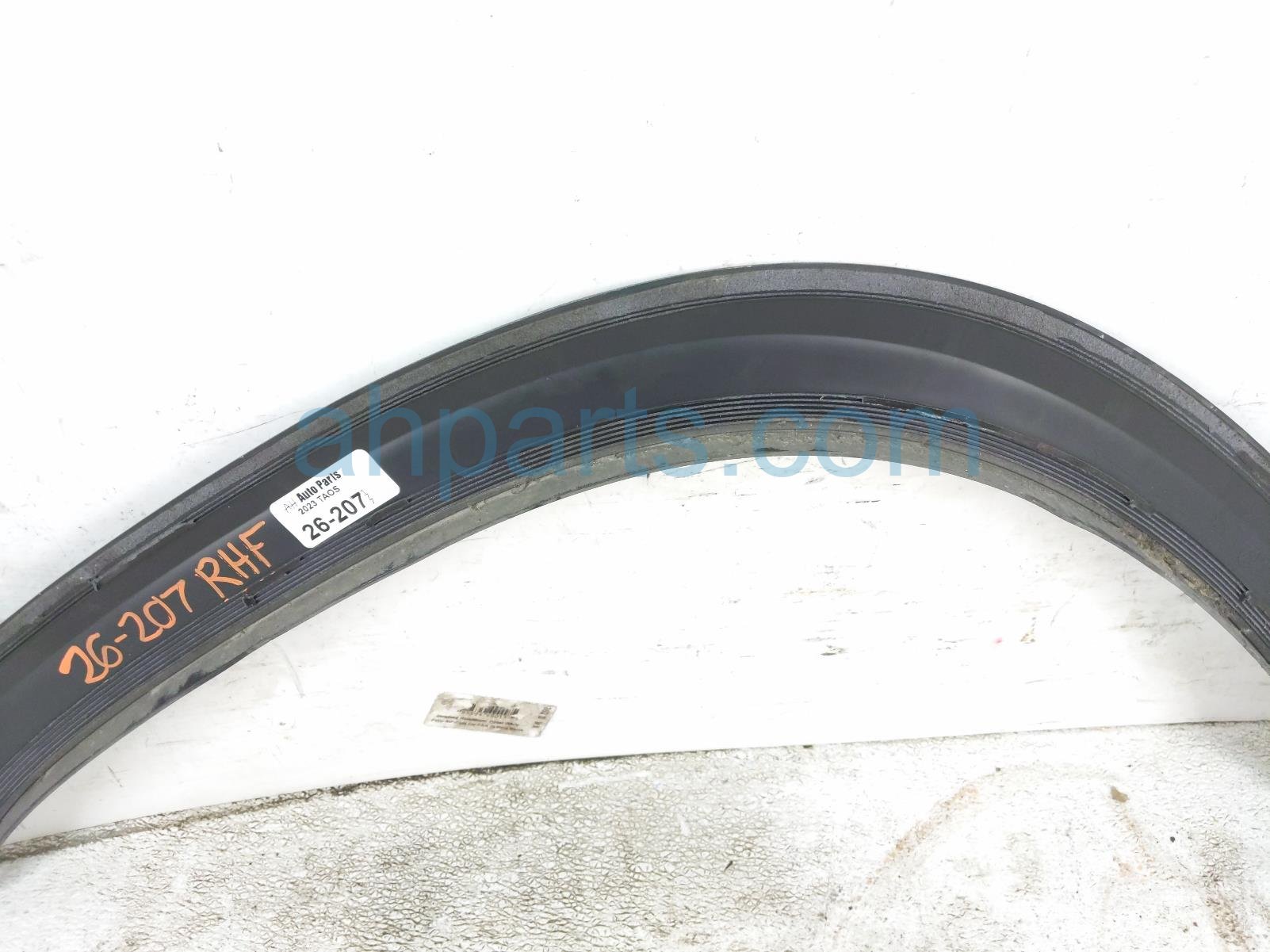2023 Volkswagen Taos Front Passenger Wheel Opening Molding Blue 2GJ 854 820 9B9 Replacement 2023 Volkswagen Taos Front Passenger Wheel Opening Molding Blue 2GJ 854 820 9B9 Replacement thumbnail