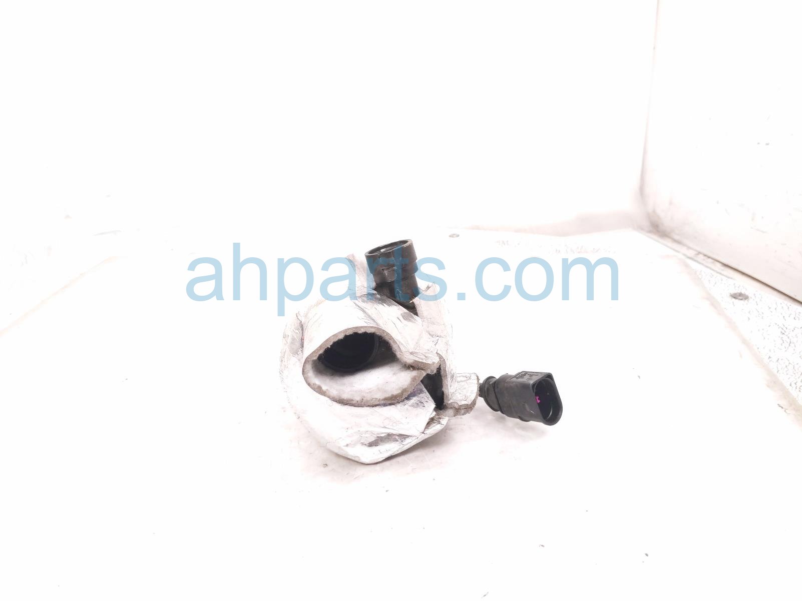 2023 Volkswagen Taos Secondary Air Injection Pump 1.5t 05E 959 253 Replacement 2023 Volkswagen Taos Secondary Air Injection Pump 1.5t 05E 959 253 Replacement thumbnail