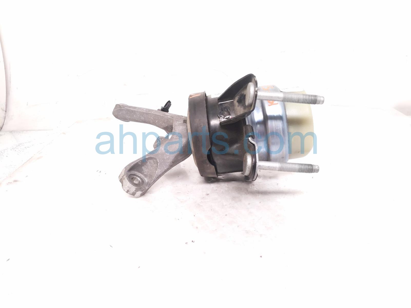 2024 Chevy Corvette Engine/motor Front Driver Engine Mount 6.2l A/t 85550976 Replacement 2024 Chevy Corvette Engine/motor Front Driver Engine Mount 6.2l A/t 85550976 Replacement thumbnail
