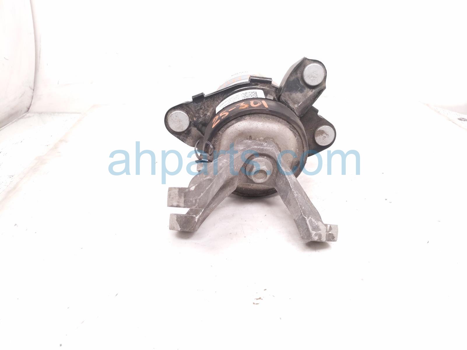 2024 Chevy Corvette Engine/motor Front Driver Engine Mount 6.2l A/t 85550976 Replacement 2024 Chevy Corvette Engine/motor Front Driver Engine Mount 6.2l A/t 85550976 Replacement thumbnail