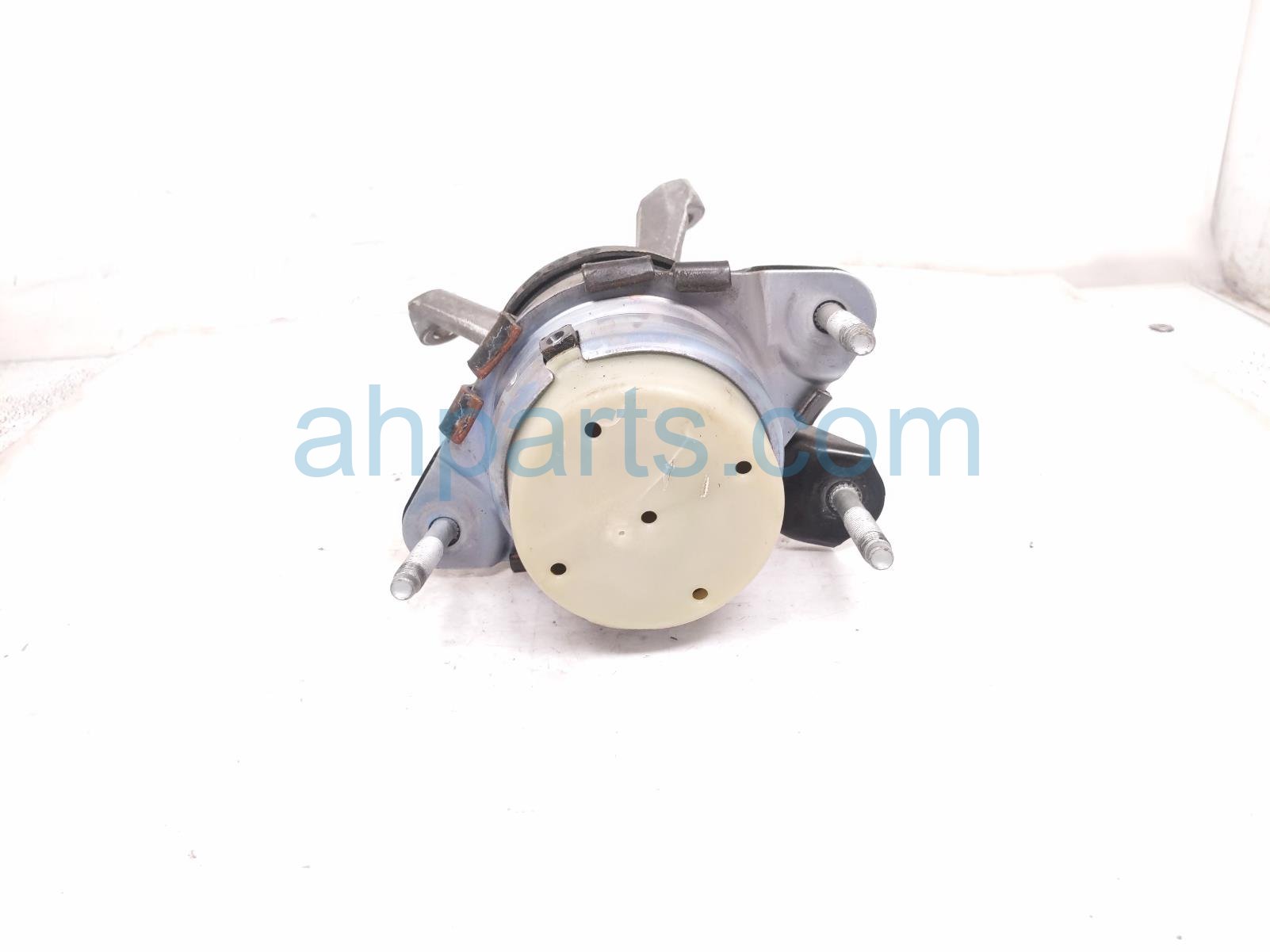 2024 Chevy Corvette Engine/motor Front Driver Engine Mount 6.2l A/t 85550976 Replacement 2024 Chevy Corvette Engine/motor Front Driver Engine Mount 6.2l A/t 85550976 Replacement thumbnail