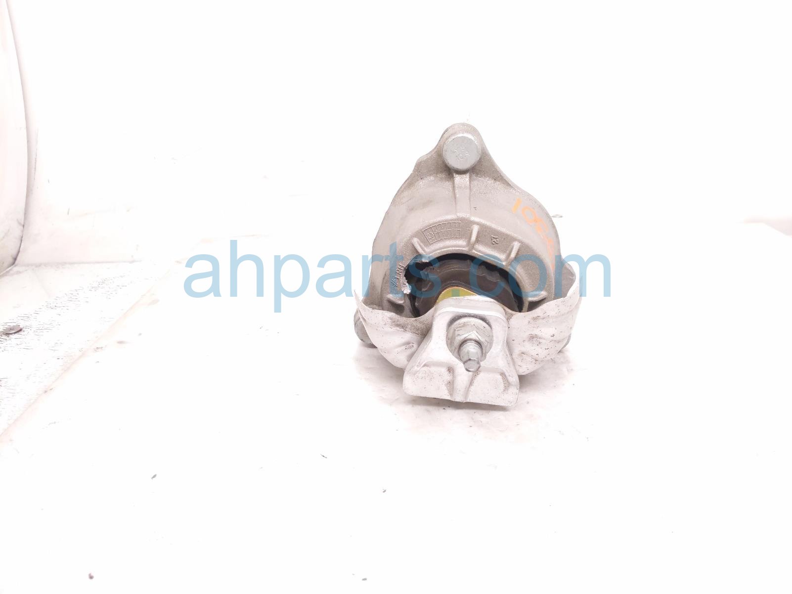 2024 Chevy Corvette Engine/motor Rear Transmission Mount 6.2l A/t 85550979 Replacement 2024 Chevy Corvette Engine/motor Rear Transmission Mount 6.2l A/t 85550979 Replacement thumbnail