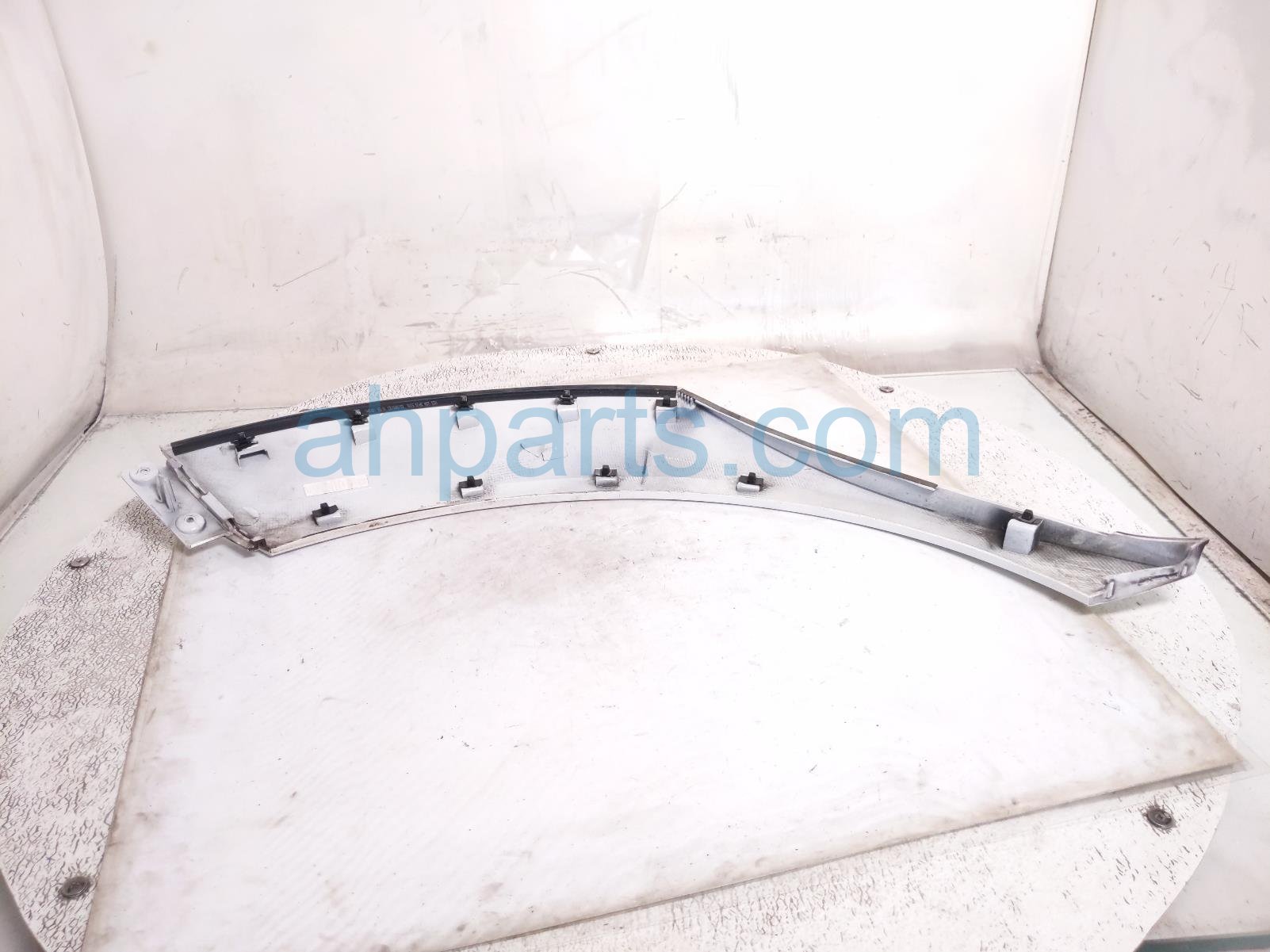 2024 Acura Integra Rear Driver Wheel Opening Molding White 74450 31M A01ZE Replacement 2024 Acura Integra Rear Driver Wheel Opening Molding White 74450 31M A01ZE Replacement thumbnail