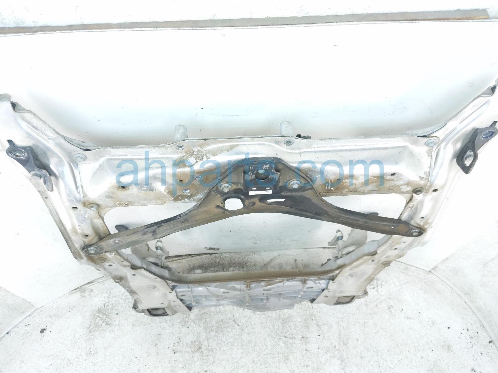 2021 Acura TLX Crossmember Front Sub Frame / Engine Cradle 50200 TGZ A01 Replacement 2021 Acura TLX Crossmember Front Sub Frame / Engine Cradle 50200 TGZ A01 Replacement thumbnail