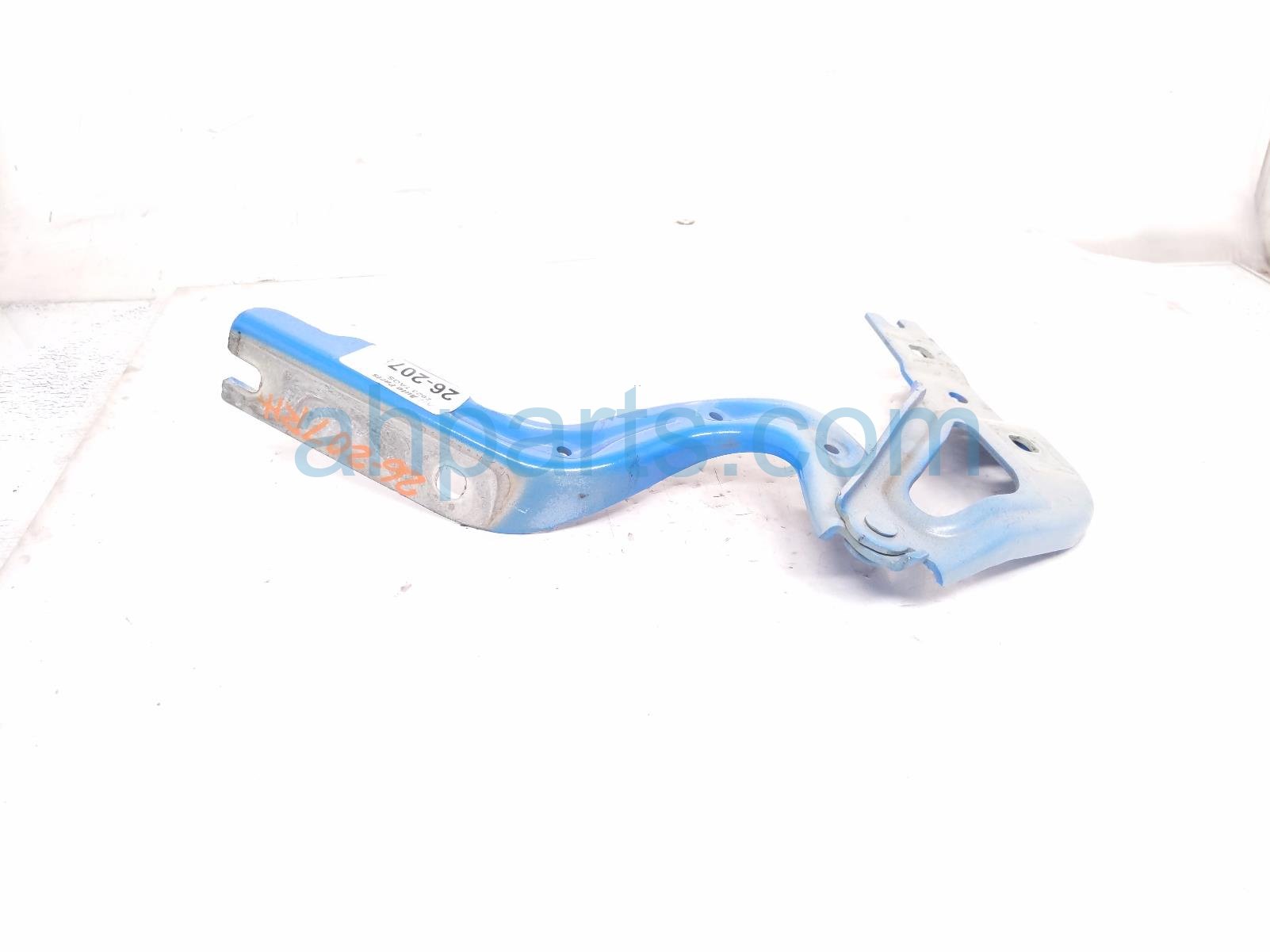 2023 Volkswagen Taos Passenger Hood Hinge Blue 2GJ 823 302 A Replacement 2023 Volkswagen Taos Passenger Hood Hinge Blue 2GJ 823 302 A Replacement thumbnail