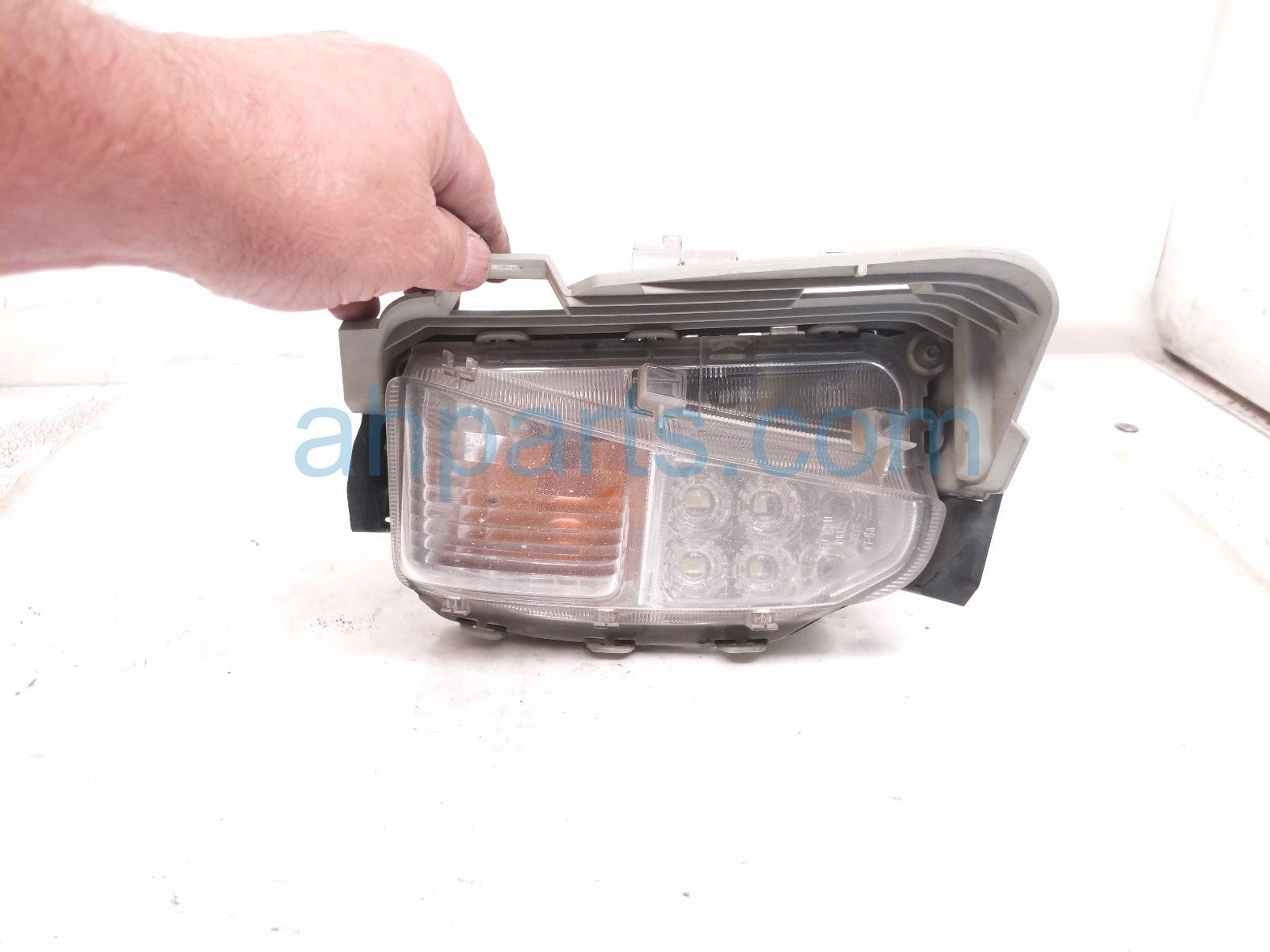 2014 Toyota Prius Passenger Turn Signal / Drl Lamp Led 81511 47060 Replacement 2014 Toyota Prius Passenger Turn Signal / Drl Lamp Led 81511 47060 Replacement thumbnail