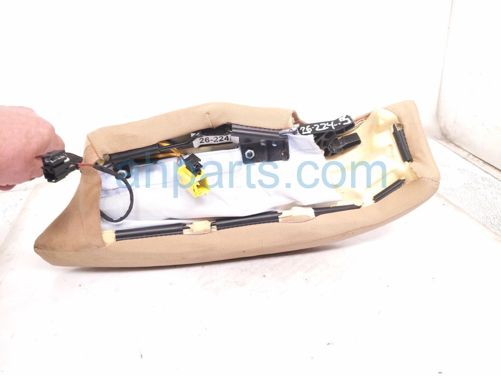 2011 Porsche Panamera Rear Driver Seat Bolster Airbag Htbk 970 522 061 34 Replacement 2011 Porsche Panamera Rear Driver Seat Bolster Airbag Htbk 970 522 061 34 Replacement thumbnail