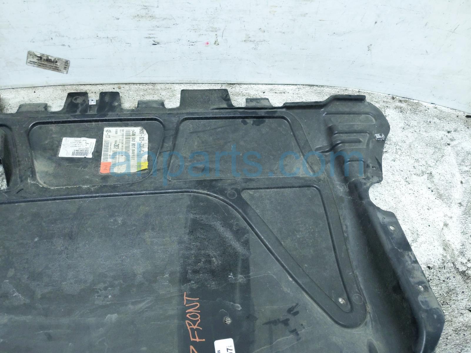 2023 Volkswagen Taos Front Under Engine Splash Shield 3Q0 825 236 C Replacement 2023 Volkswagen Taos Front Under Engine Splash Shield 3Q0 825 236 C Replacement thumbnail