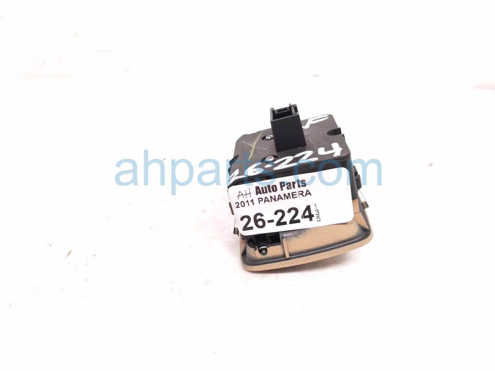 2011 Porsche Panamera Electronic Parking Brake Switch 970 613 251 03 6W0 Replacement 2011 Porsche Panamera Electronic Parking Brake Switch 970 613 251 03 6W0 Replacement thumbnail