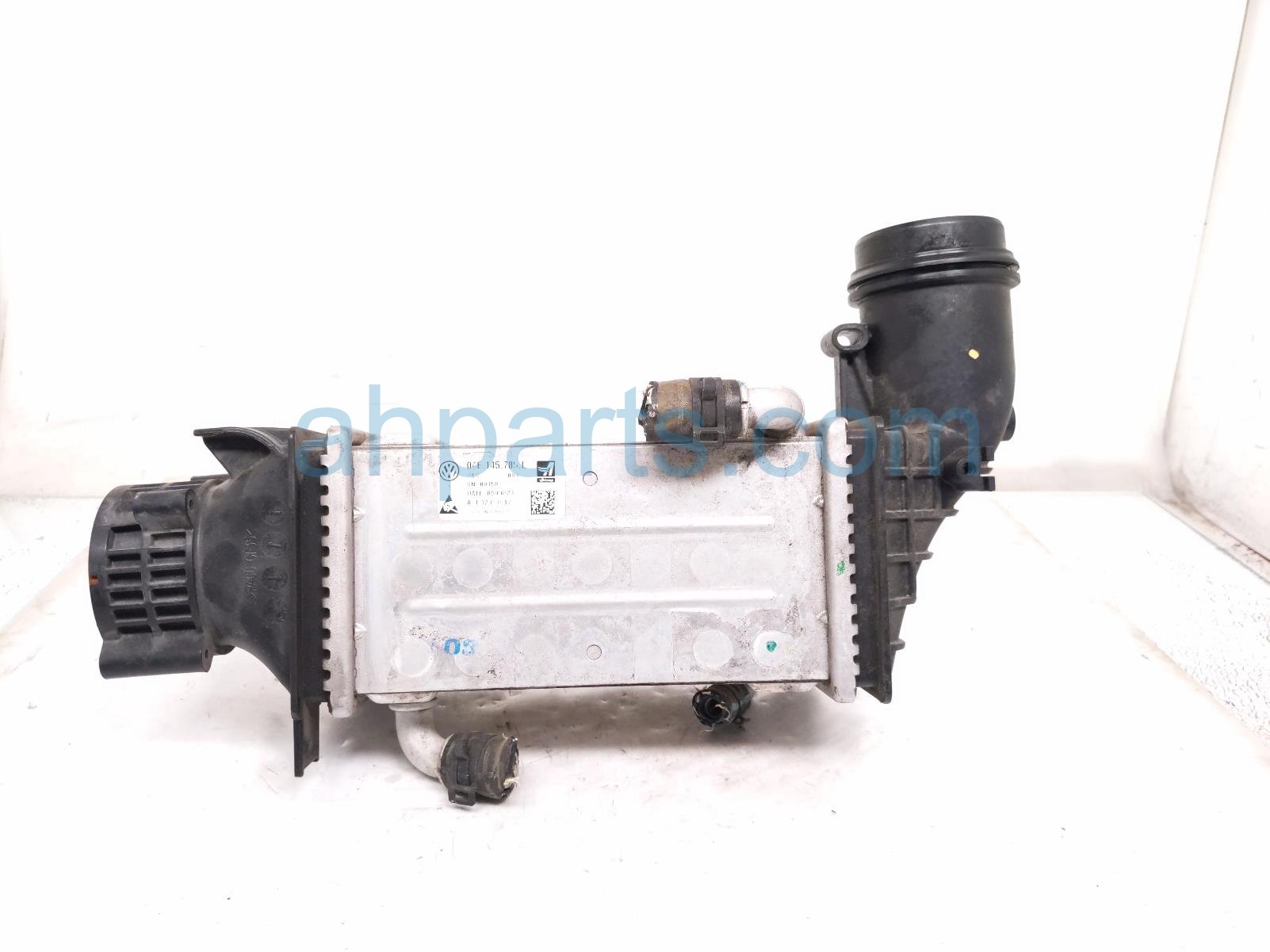 2023 Volkswagen Taos Intercooler 1.5t Fwd 04E 145 785 L Replacement 2023 Volkswagen Taos Intercooler 1.5t Fwd 04E 145 785 L Replacement thumbnail