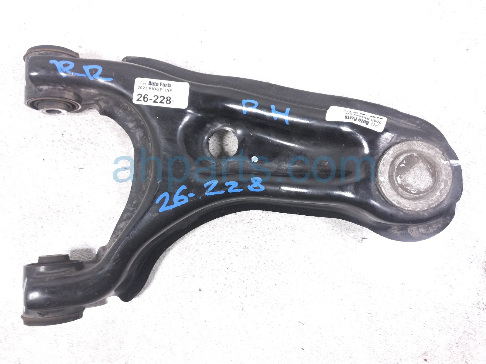 Honda RR/RH UPPER CONTROL ARM Honda RR/RH UPPER CONTROL ARM
