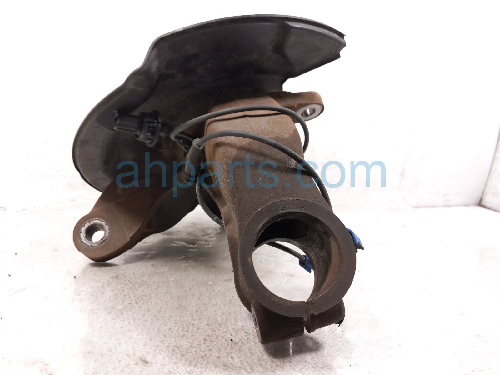 2023 Honda Ridgeline Front Driver Spindle Knuckle Hub Awd 51216 T6Z A01 Replacement 2023 Honda Ridgeline Front Driver Spindle Knuckle Hub Awd 51216 T6Z A01 Replacement thumbnail