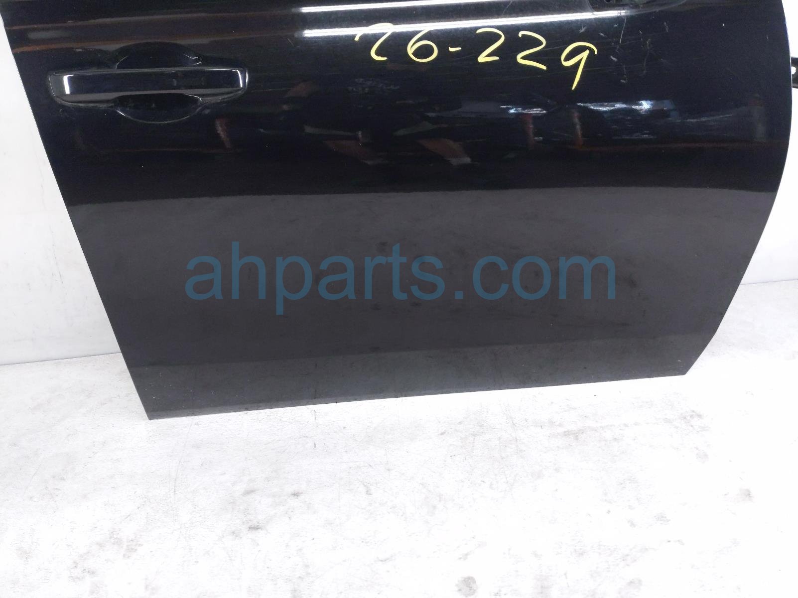 2024 Honda HR V Front Passenger Door Black No Mirror/trim 67010 3W0 A00ZZ Replacement 2024 Honda HR V Front Passenger Door Black No Mirror/trim 67010 3W0 A00ZZ Replacement thumbnail