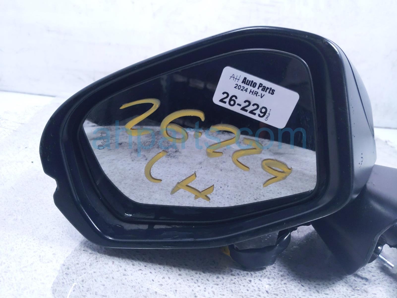 2024 Honda HR V Rear Driver Side View Mirror Black 76258 3W0 A43 Replacement 2024 Honda HR V Rear Driver Side View Mirror Black 76258 3W0 A43 Replacement thumbnail