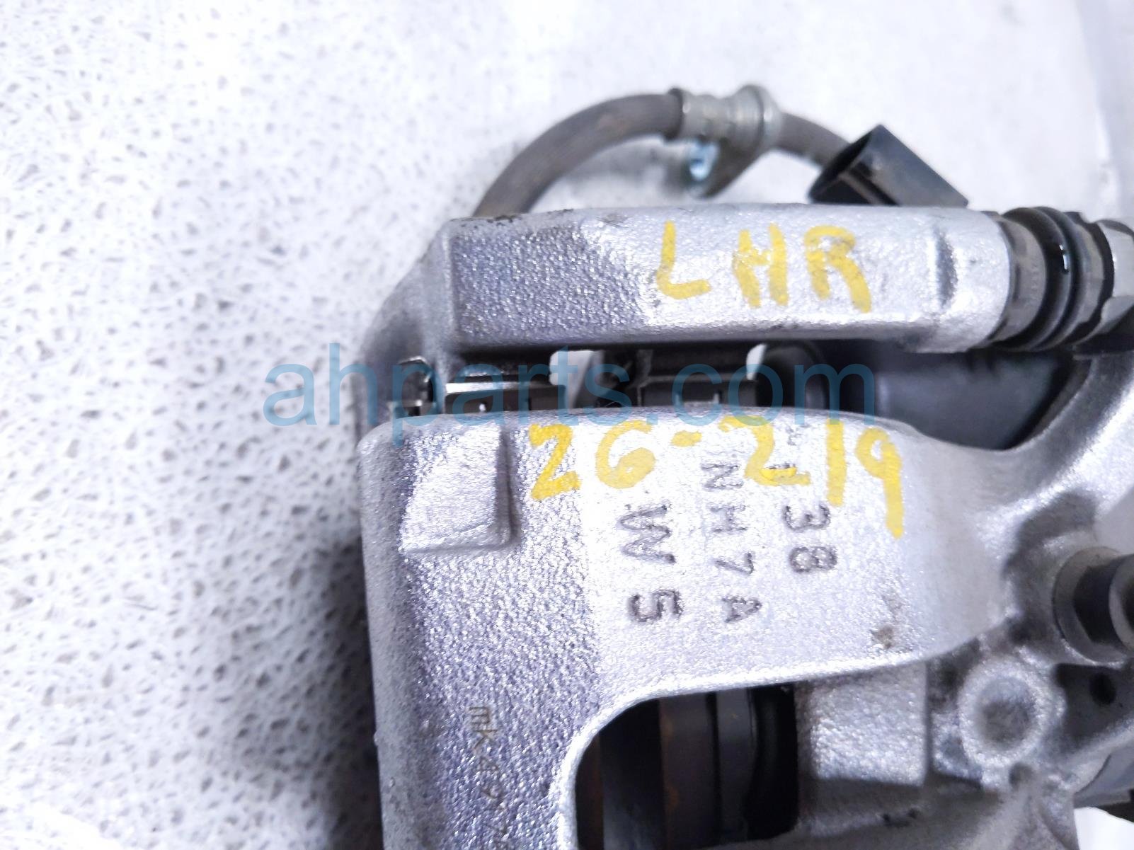 2024 Honda HR V Rear Driver Brake Caliper 43019 3W0 A00 Replacement 2024 Honda HR V Rear Driver Brake Caliper 43019 3W0 A00 Replacement thumbnail