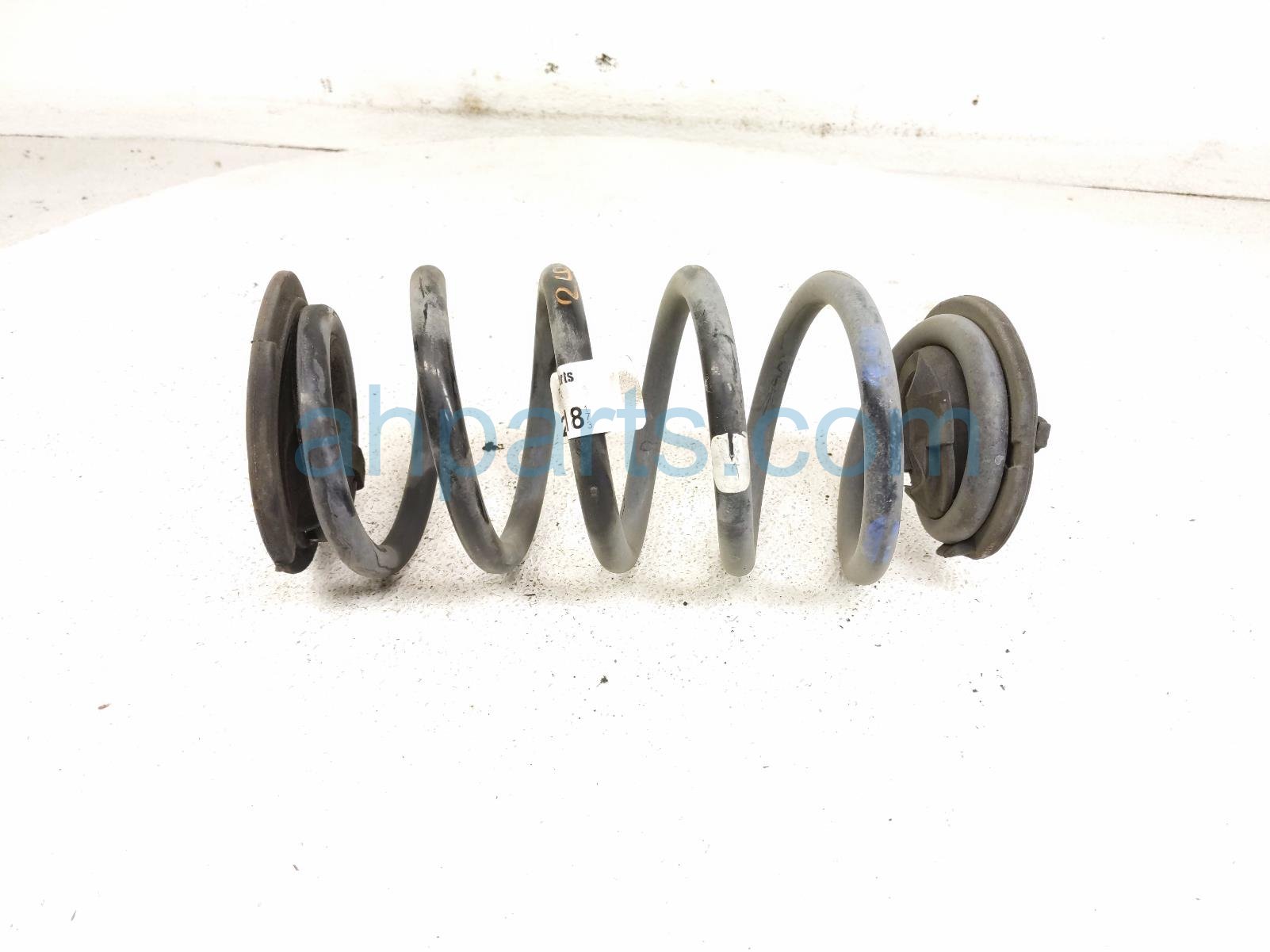2021 Acura ILX Strut / / Shock Absorber Rear Passenger Coil Spring 2.4l Fwd 52441 T3R A01 Replacement 2021 Acura ILX Strut / / Shock Absorber Rear Passenger Coil Spring 2.4l Fwd 52441 T3R A01 Replacement thumbnail