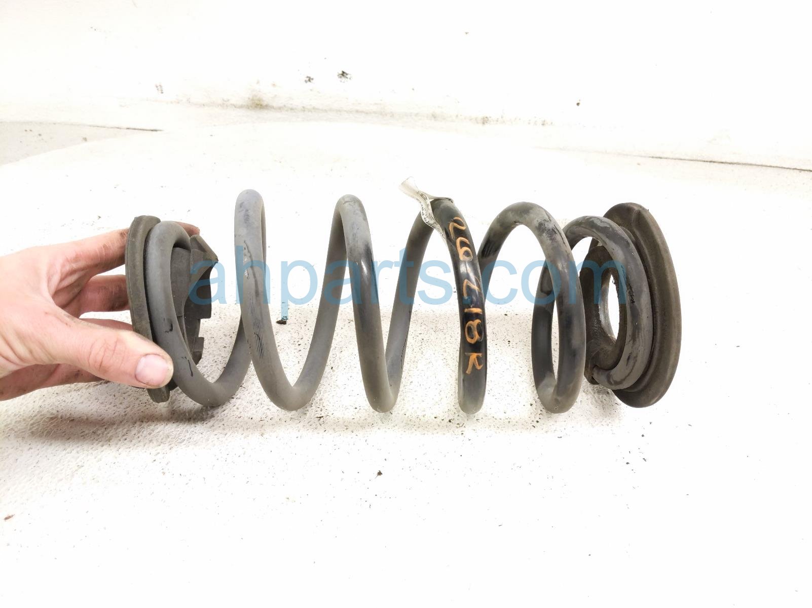 2021 Acura ILX Strut / / Shock Absorber Rear Passenger Coil Spring 2.4l Fwd 52441 T3R A01 Replacement 2021 Acura ILX Strut / / Shock Absorber Rear Passenger Coil Spring 2.4l Fwd 52441 T3R A01 Replacement thumbnail
