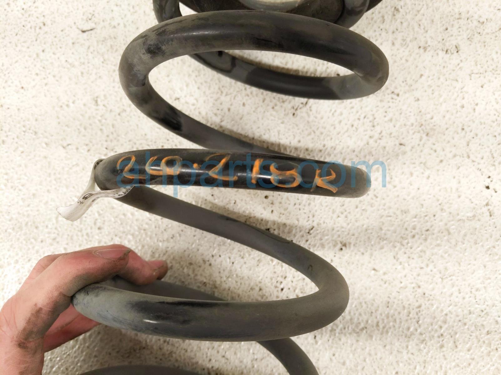 2021 Acura ILX Strut / / Shock Absorber Rear Passenger Coil Spring 2.4l Fwd 52441 T3R A01 Replacement 2021 Acura ILX Strut / / Shock Absorber Rear Passenger Coil Spring 2.4l Fwd 52441 T3R A01 Replacement thumbnail