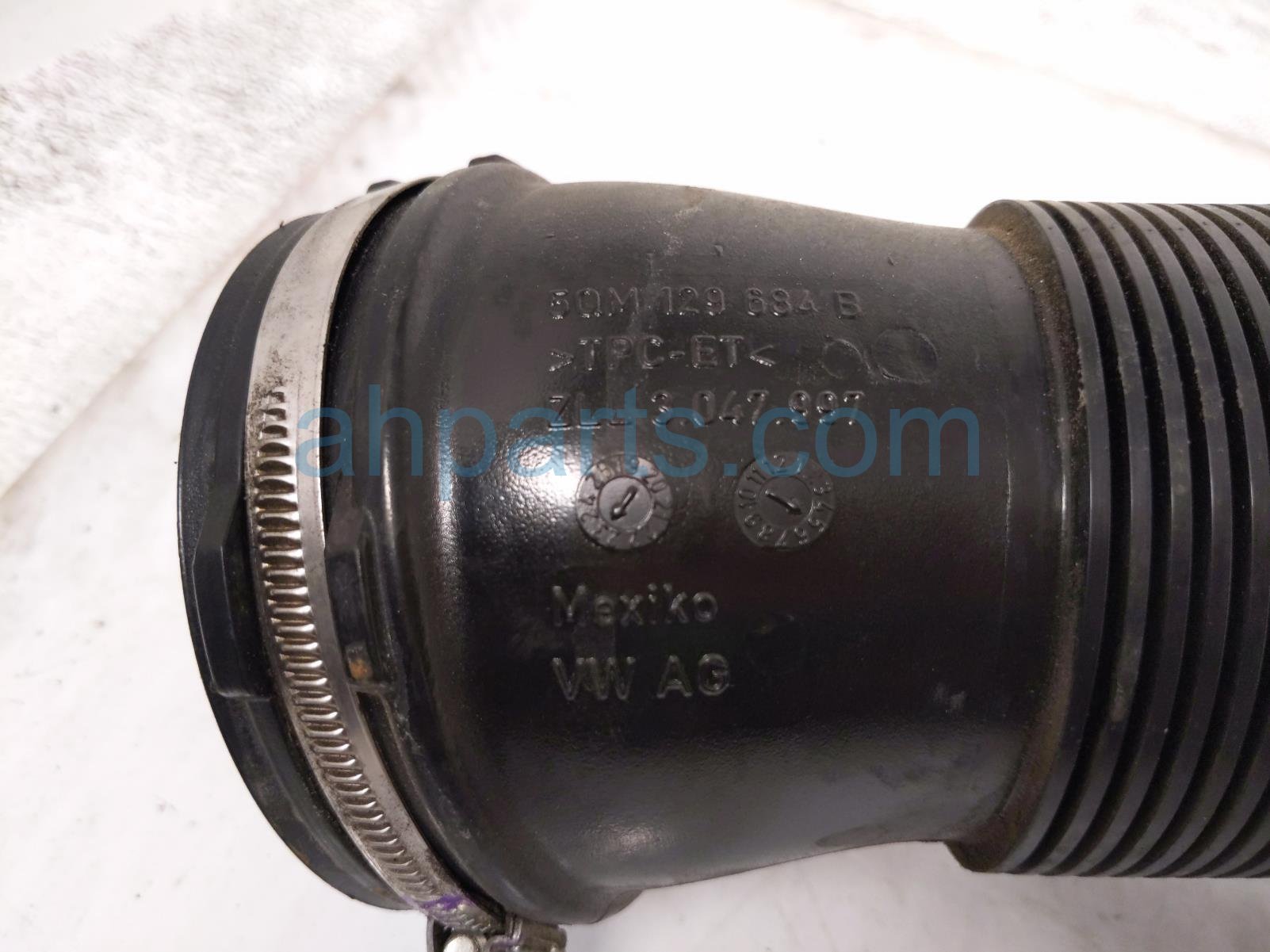 2023 Volkswagen Taos Air Intake Hose W/resonator 1.5t 05E 129 654 S Replacement 2023 Volkswagen Taos Air Intake Hose W/resonator 1.5t 05E 129 654 S Replacement thumbnail