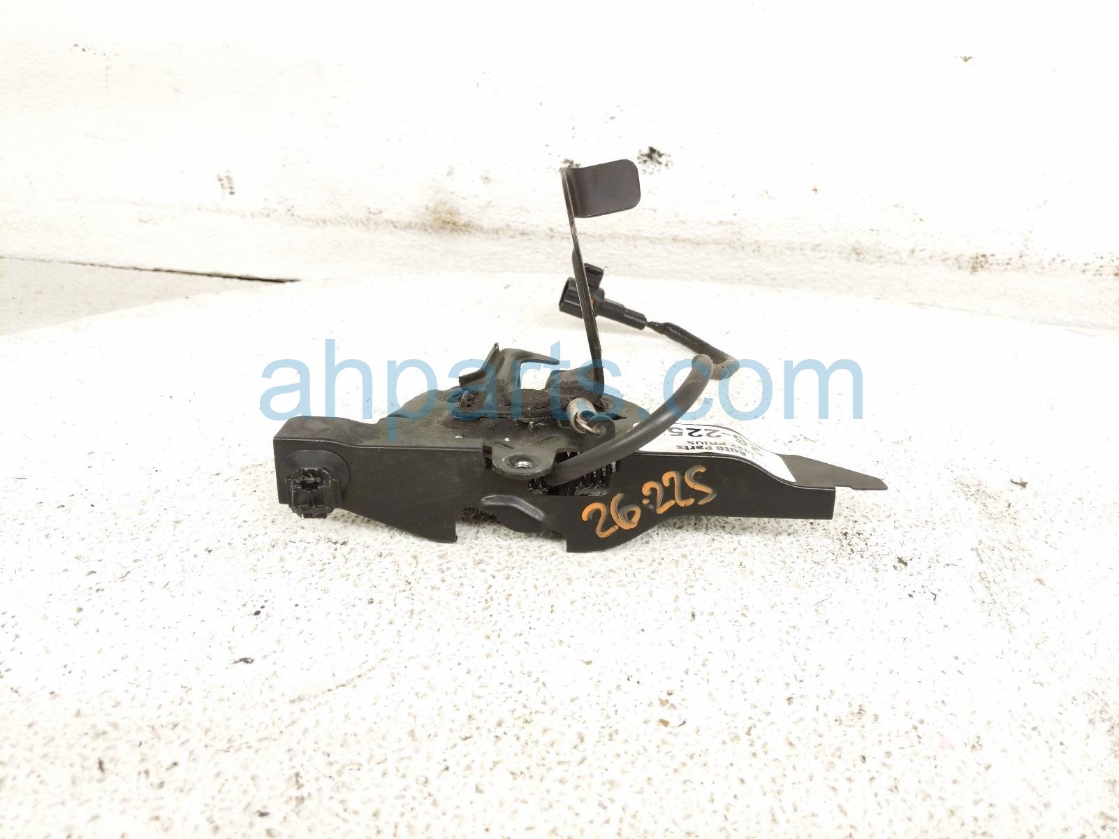 2022 Toyota Prius Hood Lock / Latch Assy 53510 47170 Replacement 2022 Toyota Prius Hood Lock / Latch Assy 53510 47170 Replacement thumbnail