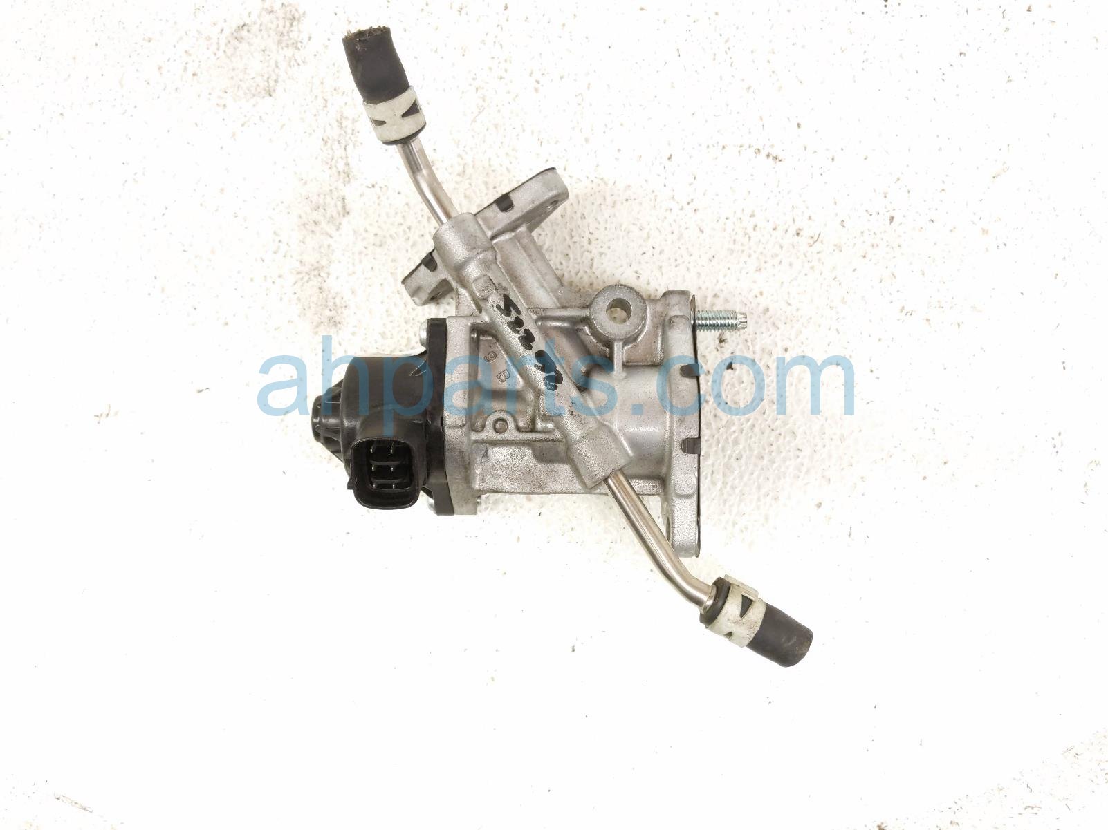 2022 Toyota Prius Egr Valve Prime 25620 37140 Replacement 2022 Toyota Prius Egr Valve Prime 25620 37140 Replacement thumbnail