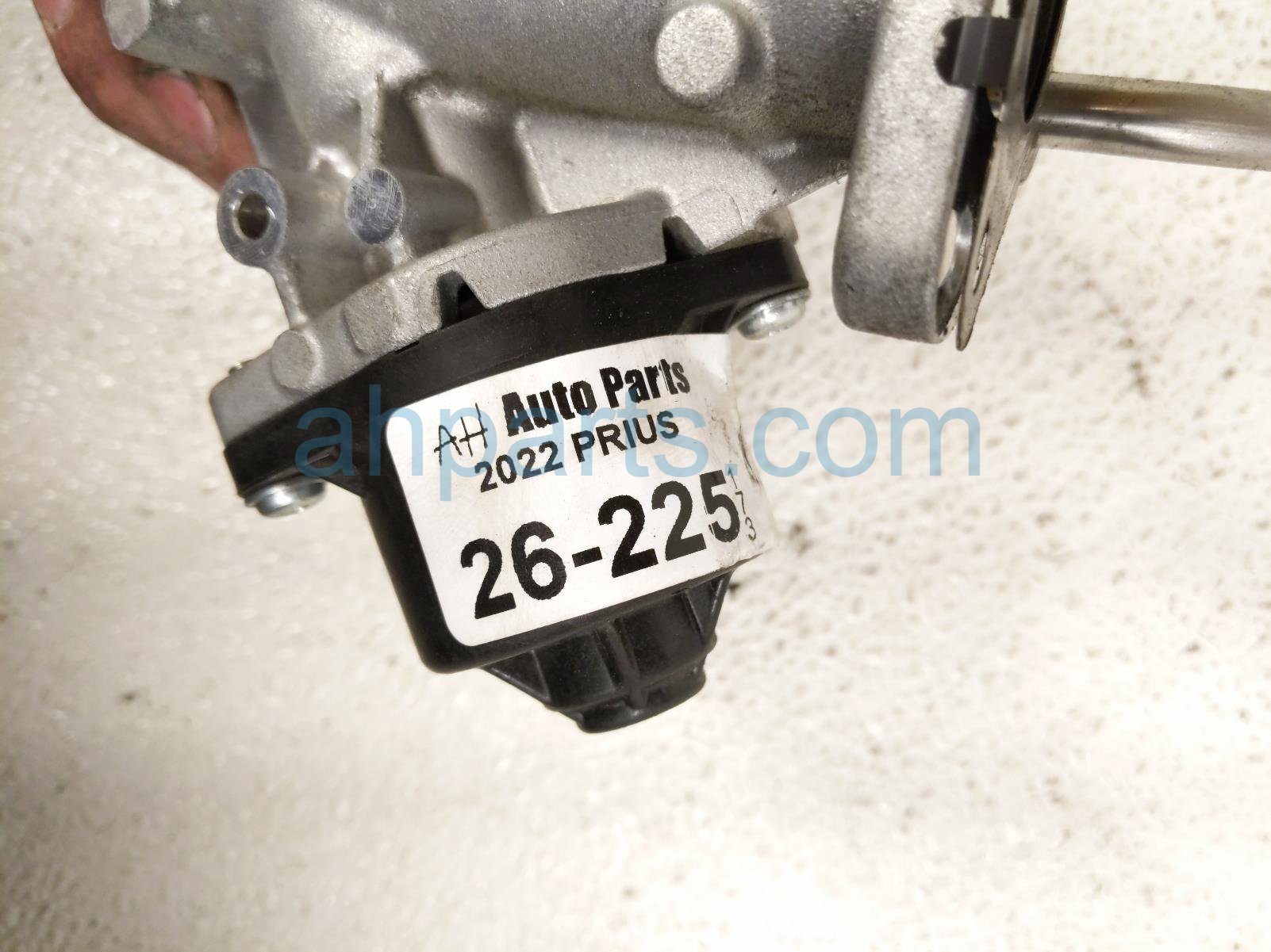 2022 Toyota Prius Egr Valve Prime 25620 37140 Replacement 2022 Toyota Prius Egr Valve Prime 25620 37140 Replacement thumbnail