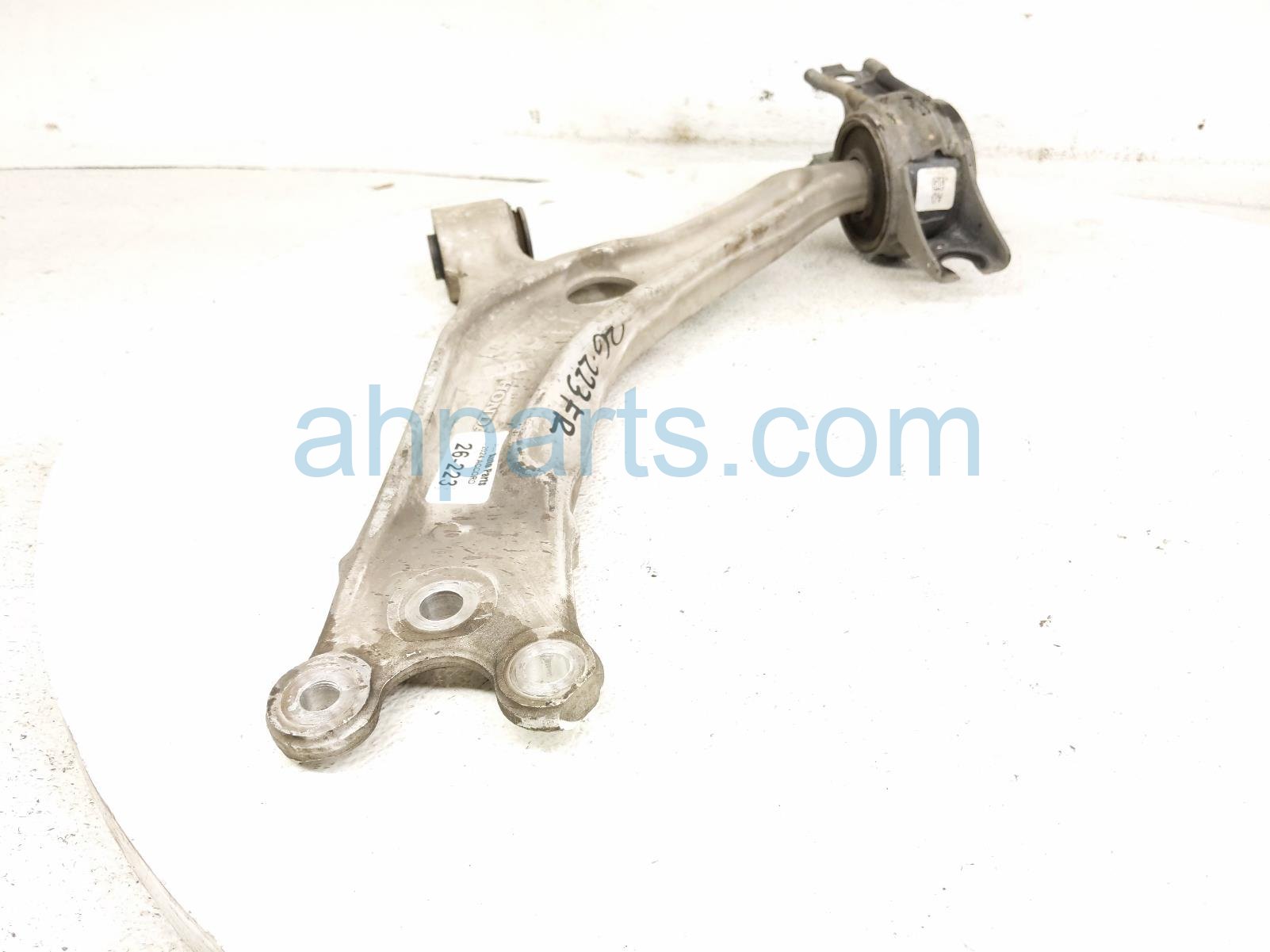 2024 Honda Accord Front Passenger Lower Control Arm 51350 30A A00 Replacement 2024 Honda Accord Front Passenger Lower Control Arm 51350 30A A00 Replacement thumbnail