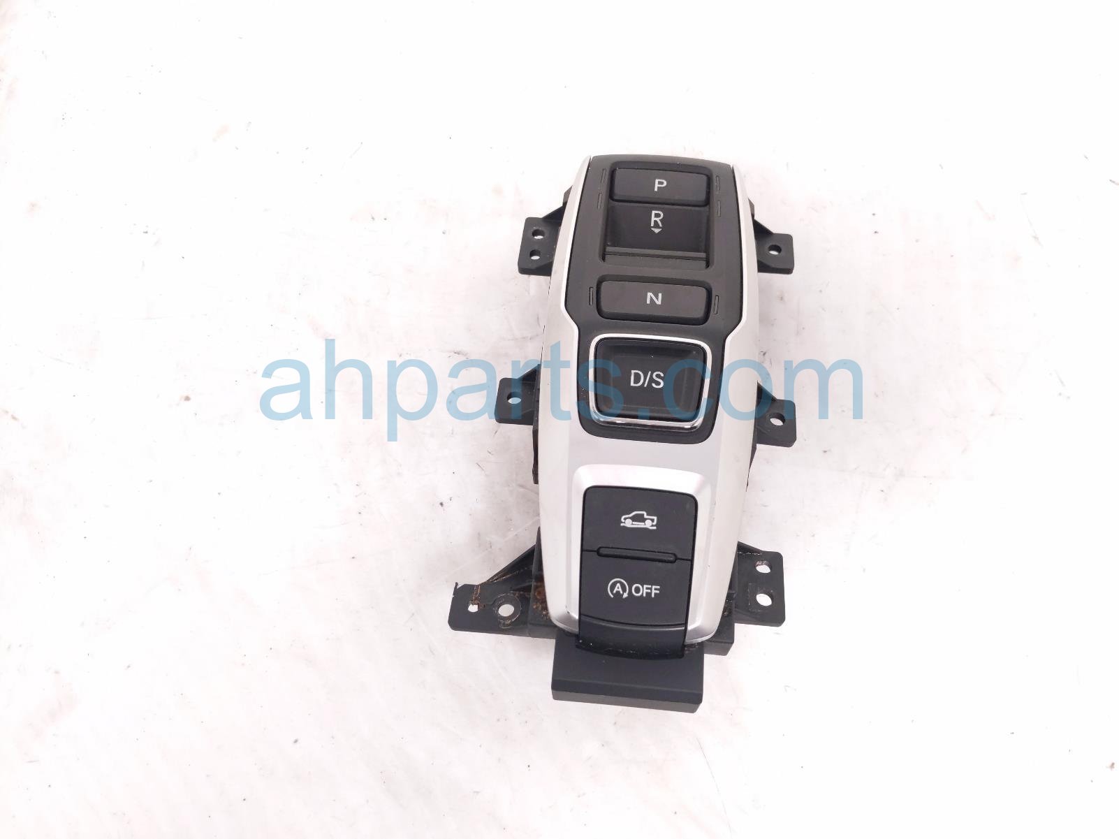 2023 Honda Ridgeline Shifter Gear Selector Switch Assy 54100 TG7 A56ZA Replacement 2023 Honda Ridgeline Shifter Gear Selector Switch Assy 54100 TG7 A56ZA Replacement thumbnail