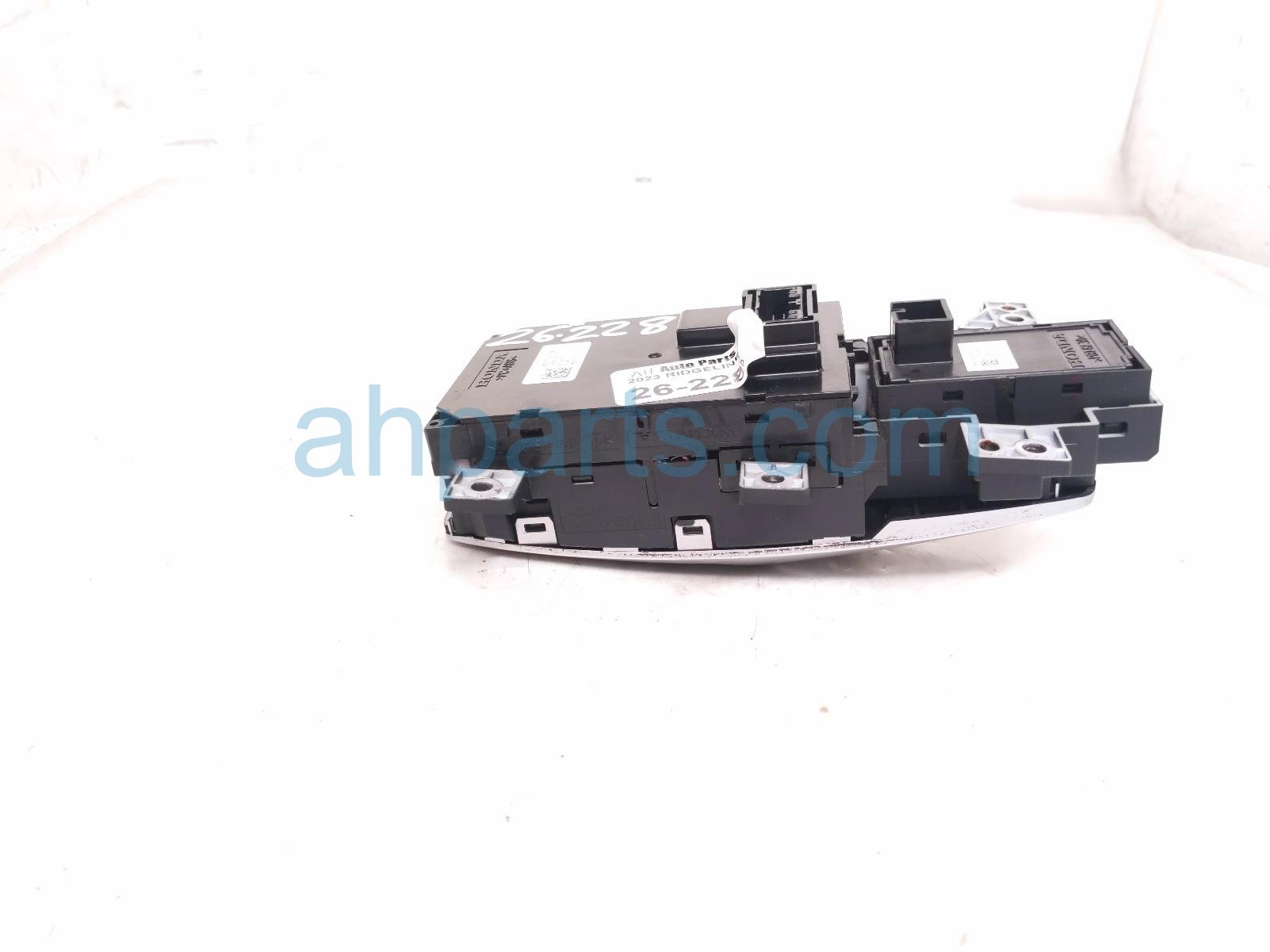 2023 Honda Ridgeline Shifter Gear Selector Switch Assy 54100 TG7 A56ZA Replacement 2023 Honda Ridgeline Shifter Gear Selector Switch Assy 54100 TG7 A56ZA Replacement thumbnail