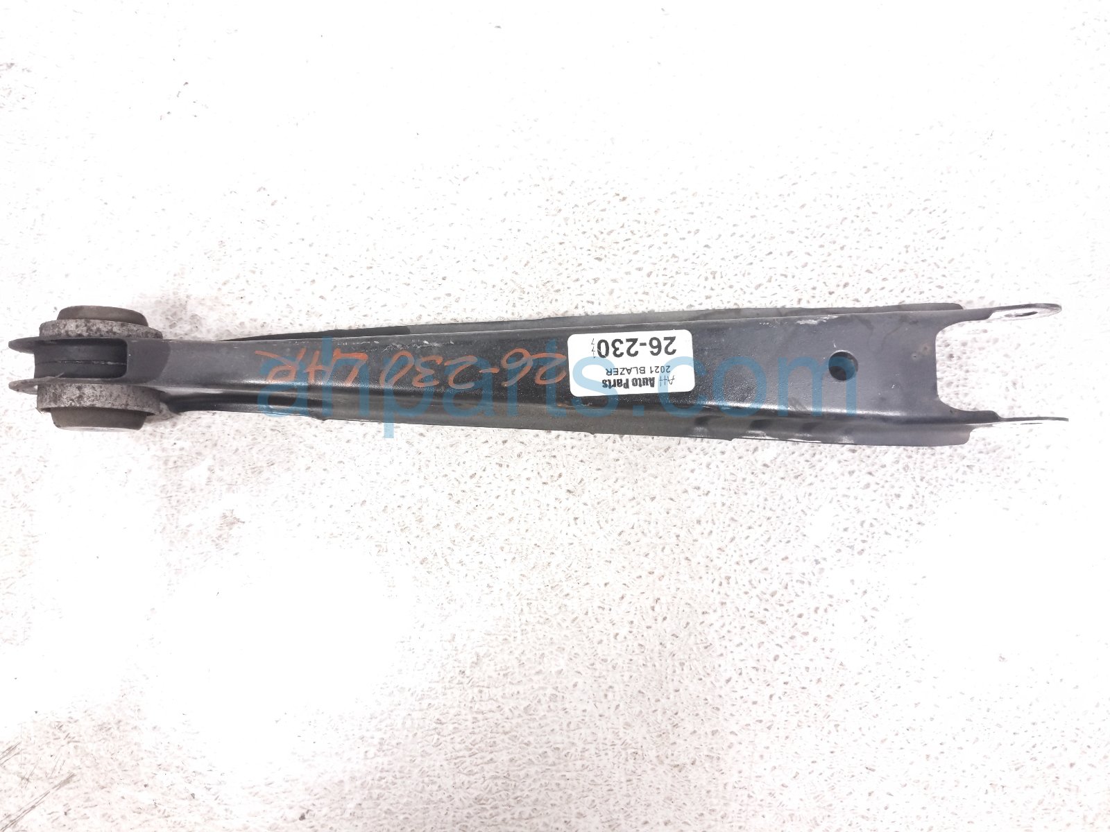 Chevy RR/LH TRAILING LOWER CONTROL ARM