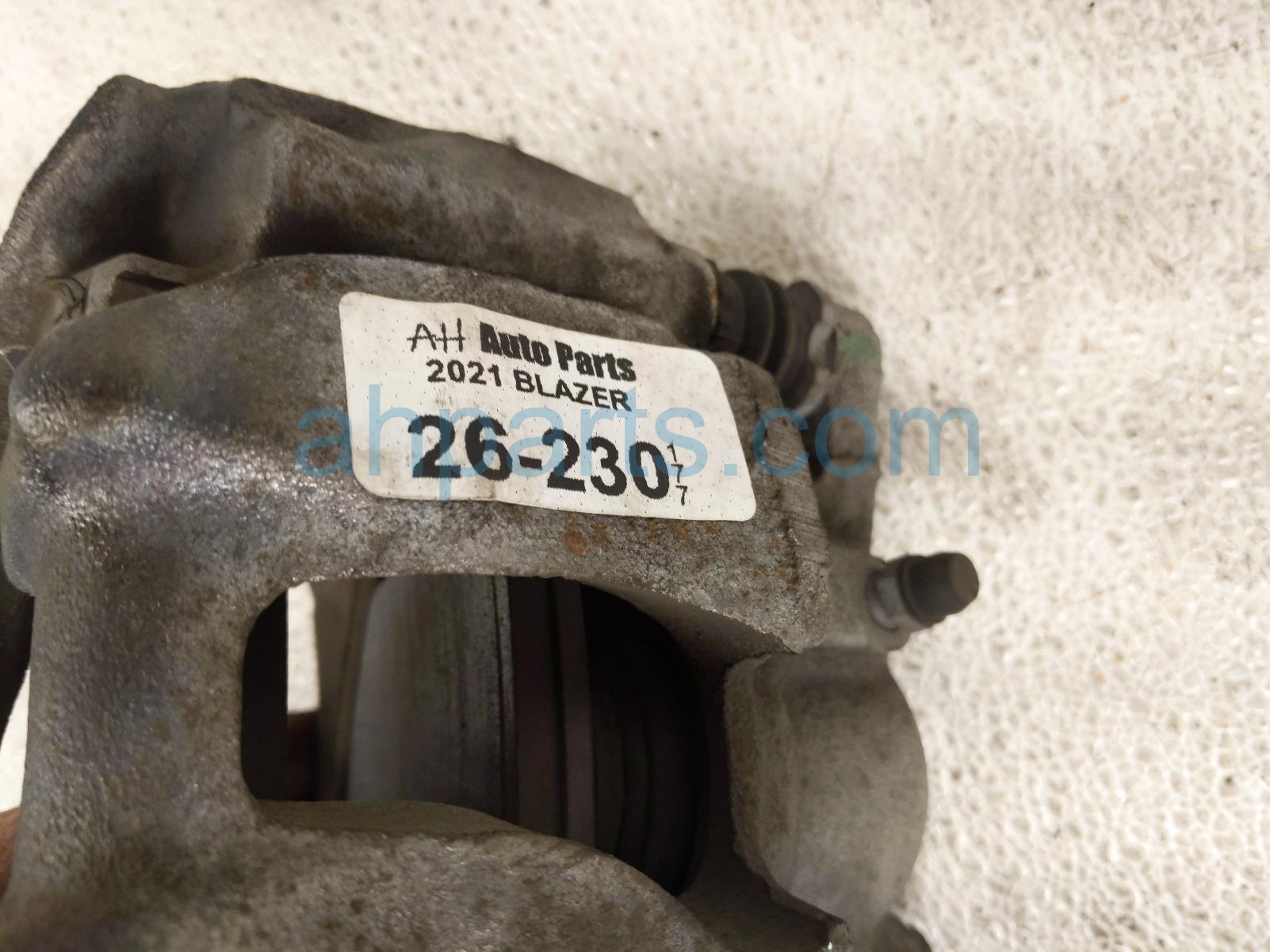 2021 Chevy Blazer Front Passenger Brake Caliper 13542337 Replacement 2021 Chevy Blazer Front Passenger Brake Caliper 13542337 Replacement thumbnail