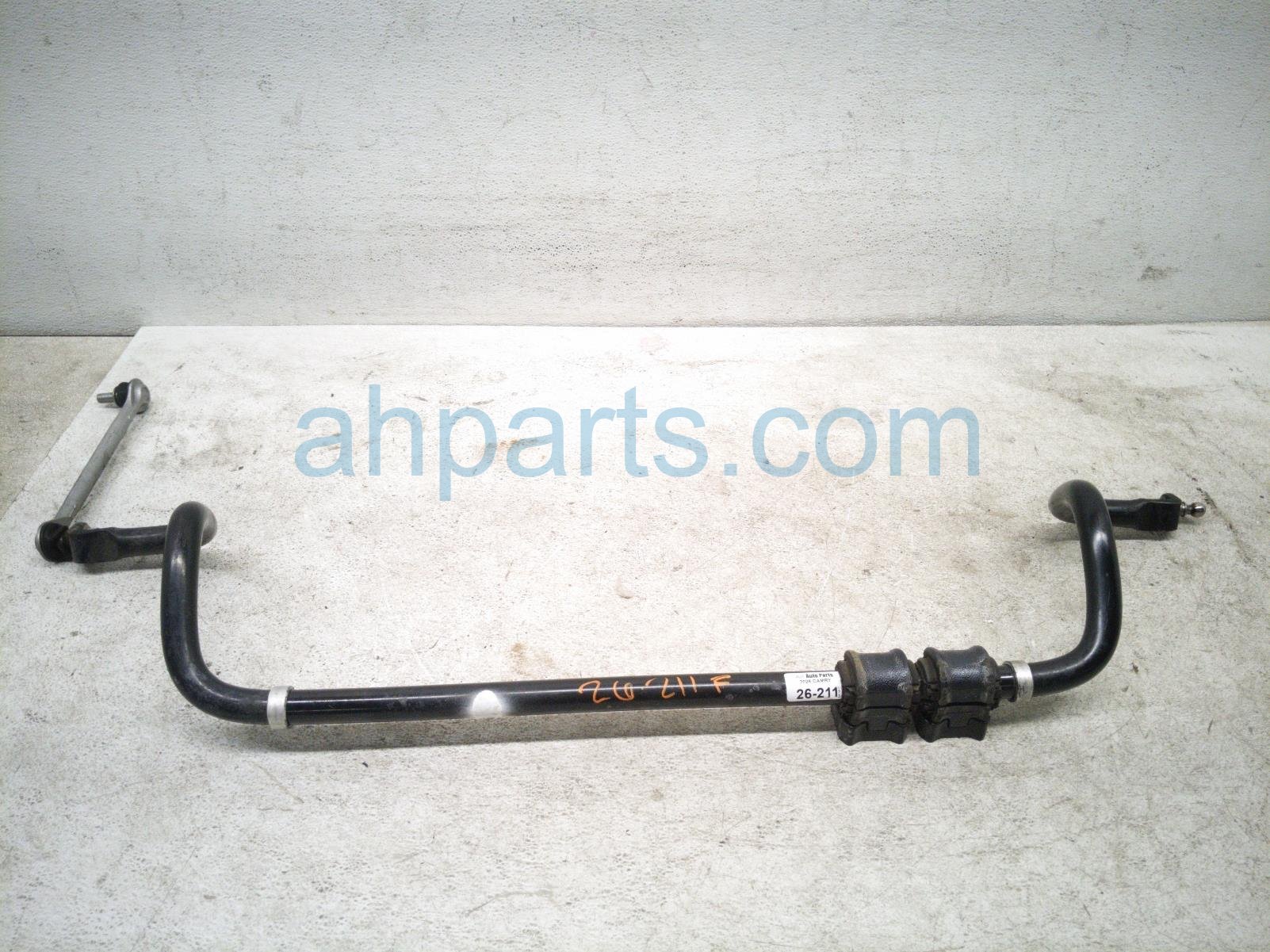 FRONT STABILIZER / SWAY BAR - 2.5L