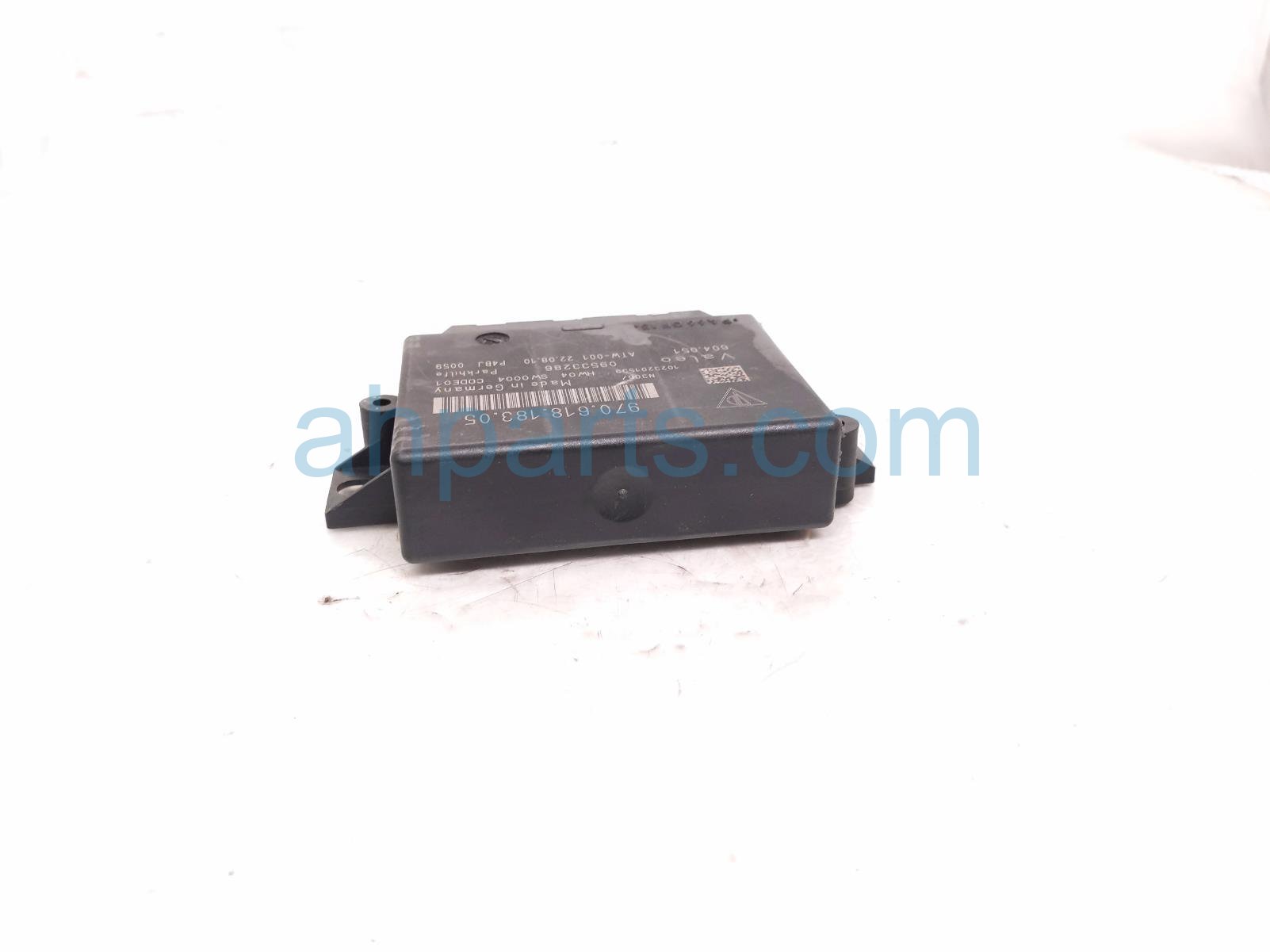 2011 Porsche Panamera Park Assist Control Module 970 618 183 06 Replacement 2011 Porsche Panamera Park Assist Control Module 970 618 183 06 Replacement thumbnail