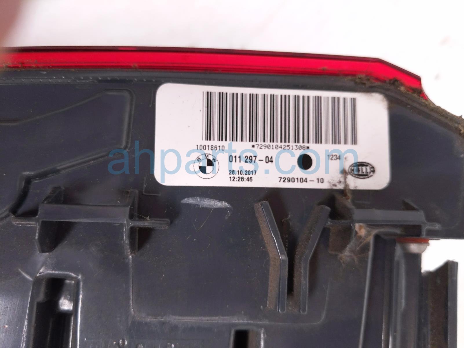 2018 BMW X5 Light / Rear Passenger Tail Lamp (on Body) 63217290104 Replacement 2018 BMW X5 Light / Rear Passenger Tail Lamp (on Body) 63217290104 Replacement thumbnail