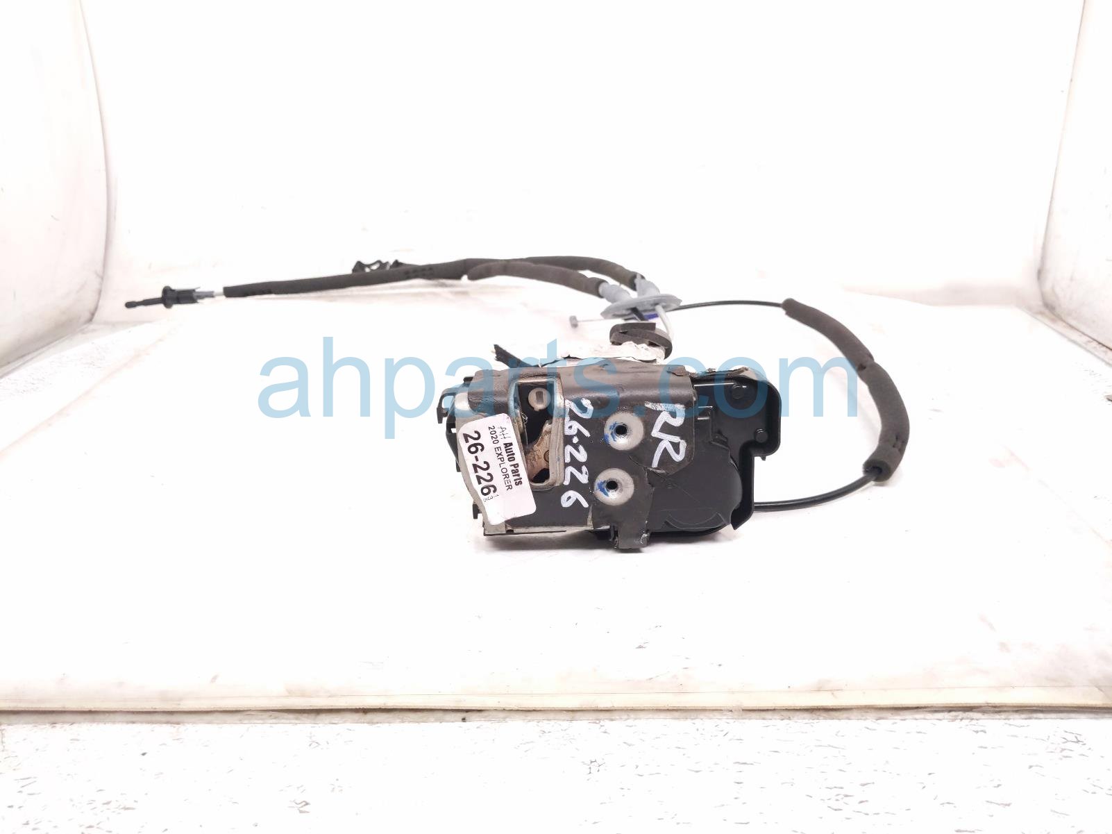 2020 Ford Explorer Rear Passenger Door Lock Actuator Latch MB5Z 78264A26 E Replacement 2020 Ford Explorer Rear Passenger Door Lock Actuator Latch MB5Z 78264A26 E Replacement thumbnail