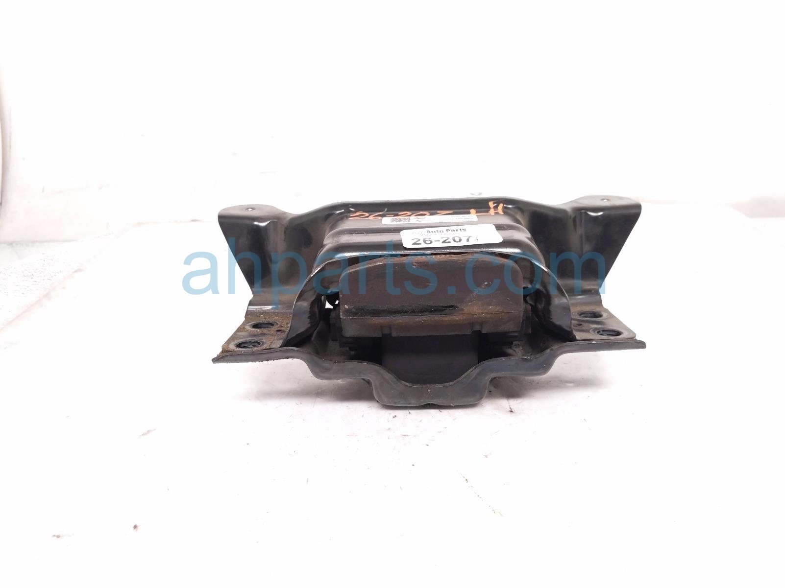 2023 Volkswagen Taos Engine/motor Driver Side Engine Mount 1.5t Fwd 5WA 199 262 S Replacement 2023 Volkswagen Taos Engine/motor Driver Side Engine Mount 1.5t Fwd 5WA 199 262 S Replacement thumbnail