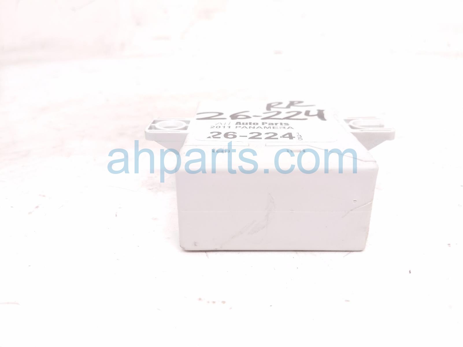 2011 Porsche Panamera Tpms Control Unit 970 618 103 05 Replacement 2011 Porsche Panamera Tpms Control Unit 970 618 103 05 Replacement thumbnail