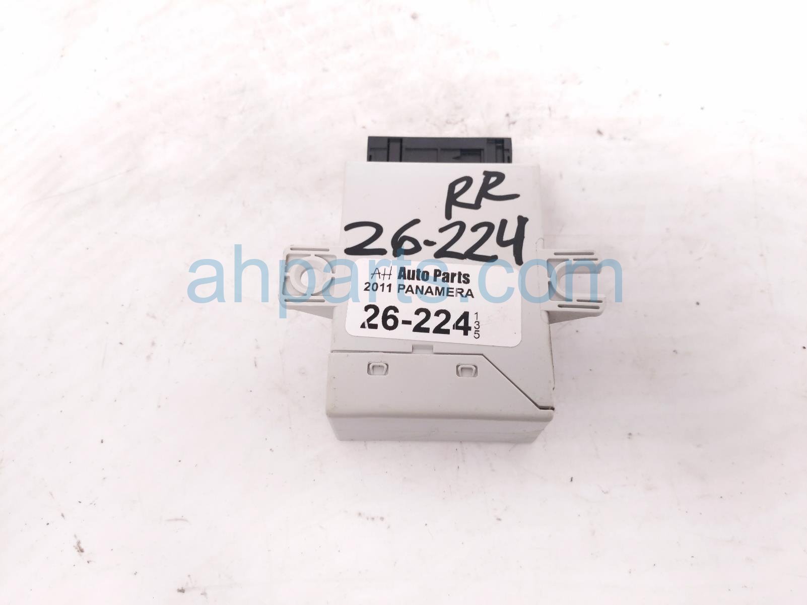 2011 Porsche Panamera Tpms Control Unit 970 618 103 05 Replacement 2011 Porsche Panamera Tpms Control Unit 970 618 103 05 Replacement thumbnail