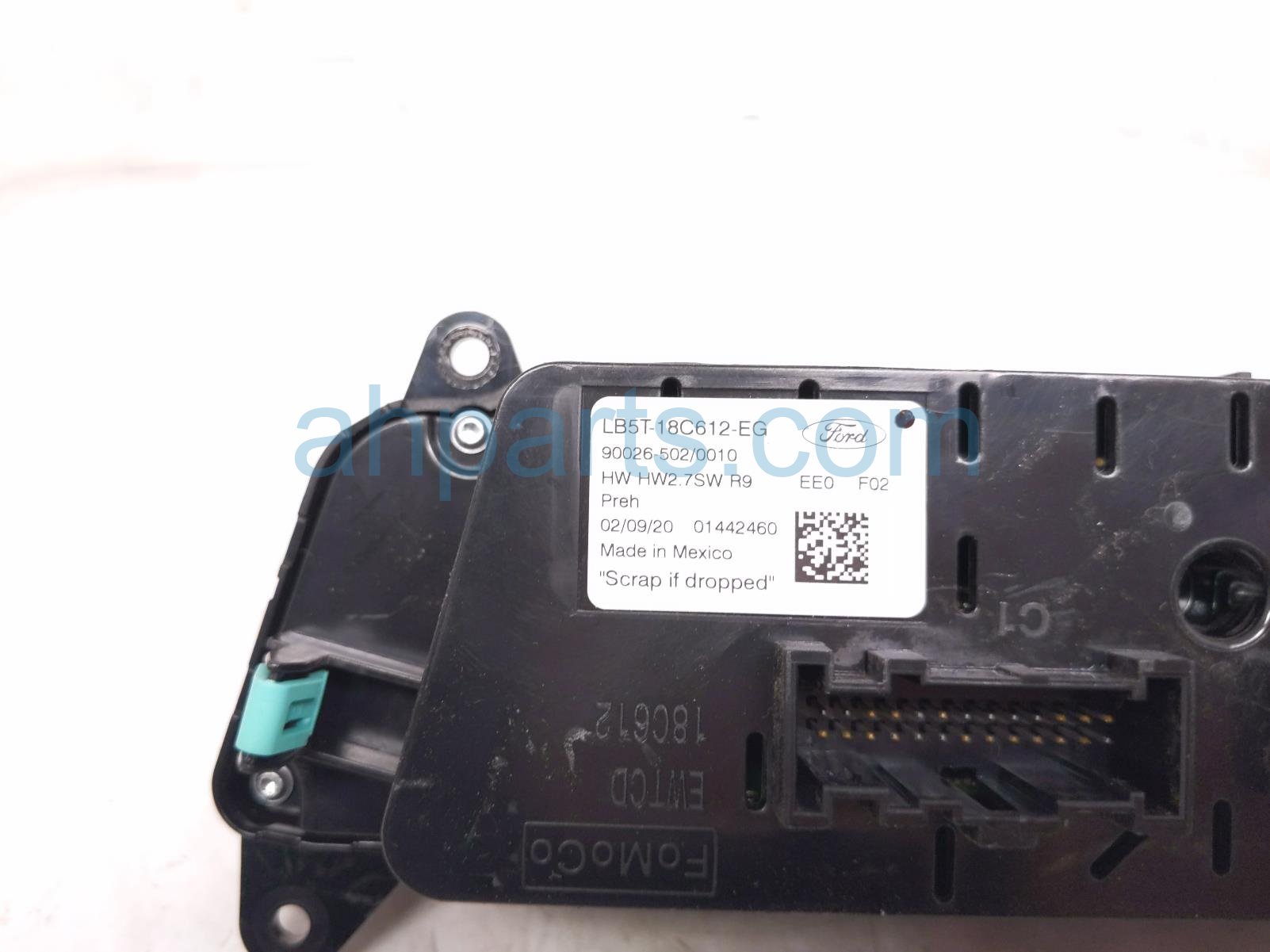 2020 Ford Explorer Temperature Climate Heater/ac Control(on Dash) LB5Z 19980 E Replacement 2020 Ford Explorer Temperature Climate Heater/ac Control(on Dash) LB5Z 19980 E Replacement thumbnail