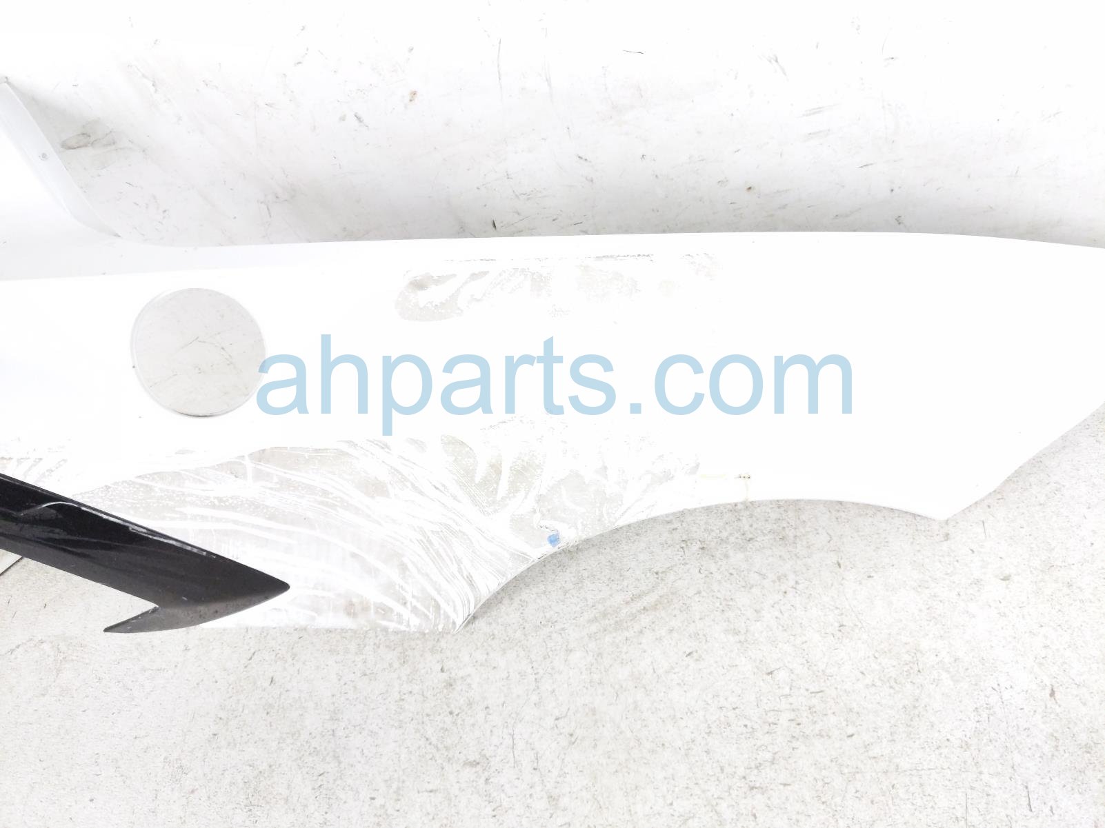 2024 Chevy Corvette Driver Quarter Panel White 87861818 Replacement 2024 Chevy Corvette Driver Quarter Panel White 87861818 Replacement thumbnail