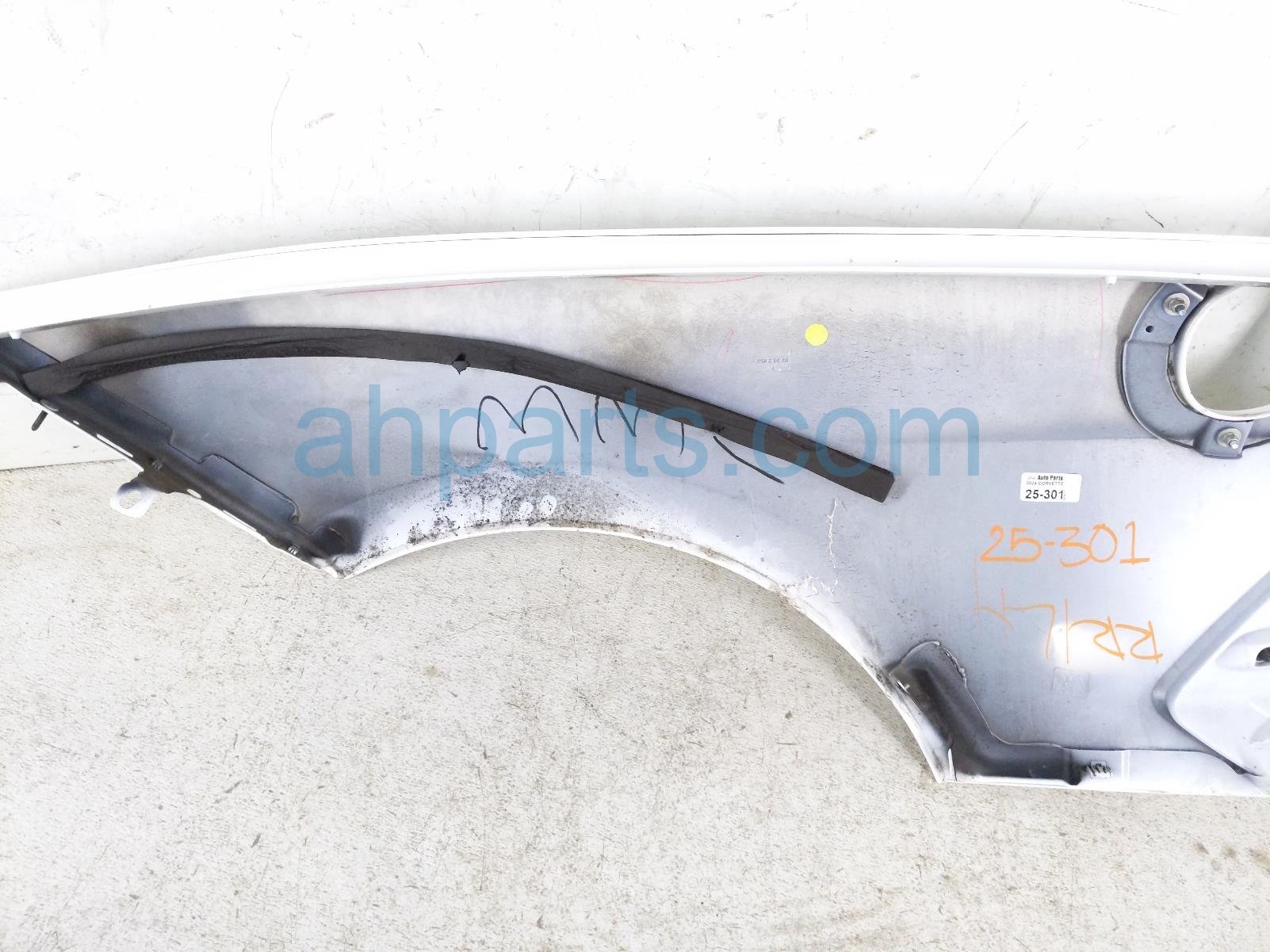 2024 Chevy Corvette Driver Quarter Panel White 87861818 Replacement 2024 Chevy Corvette Driver Quarter Panel White 87861818 Replacement thumbnail