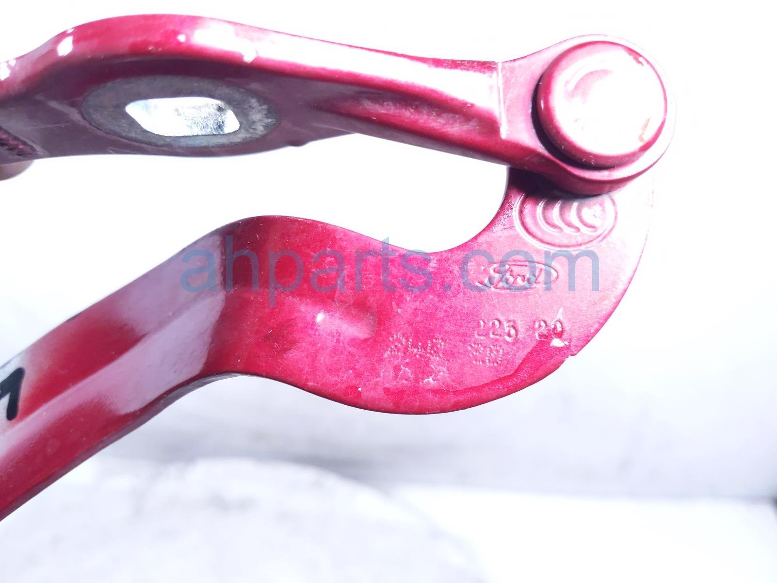 2020 Ford Explorer Driver Liftgate Hinge Red LB5Z 7842901 A Replacement 2020 Ford Explorer Driver Liftgate Hinge Red LB5Z 7842901 A Replacement thumbnail