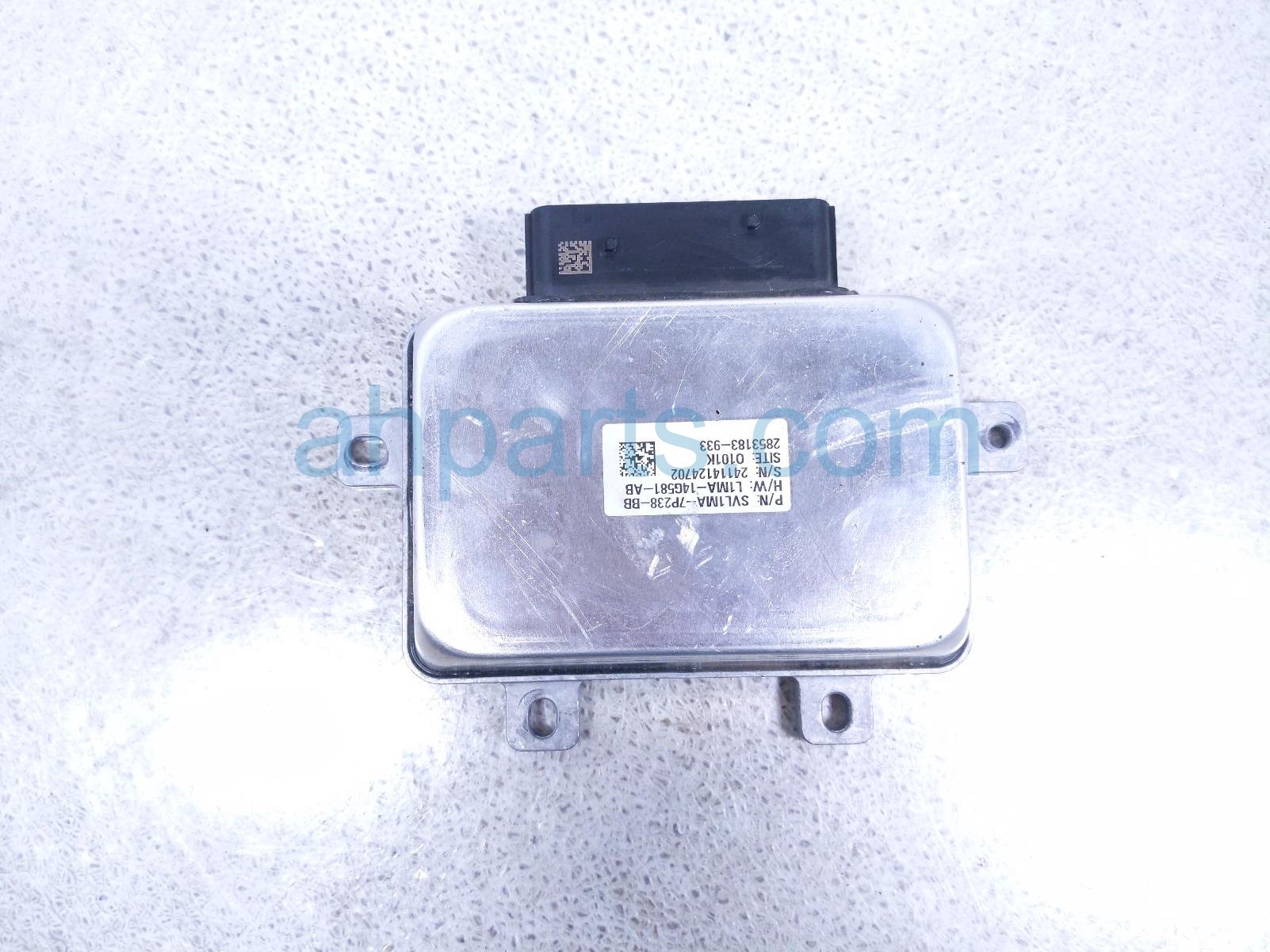 2020 Ford Explorer Transfer Case Control Module Unit L1MZ 7P238 A Replacement 2020 Ford Explorer Transfer Case Control Module Unit L1MZ 7P238 A Replacement thumbnail