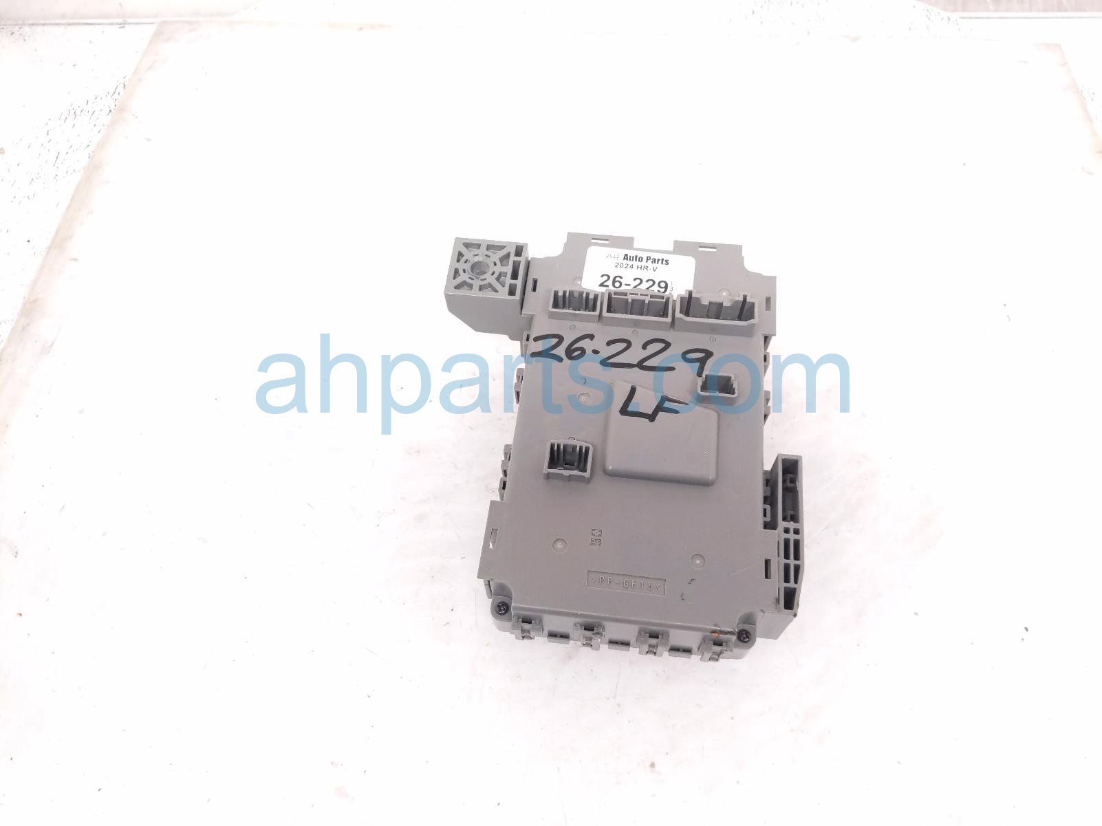 2024 Honda HR V Driver Cabin Fuse / Junction Box Sport 38200 3V0 A21 Replacement 2024 Honda HR V Driver Cabin Fuse / Junction Box Sport 38200 3V0 A21 Replacement thumbnail
