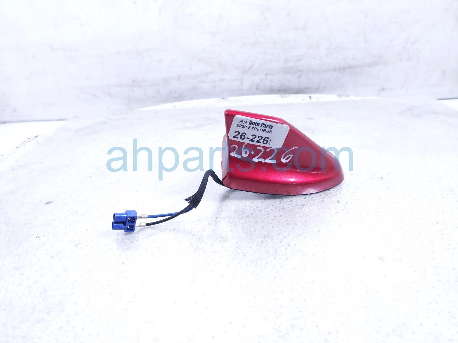 2020 Ford Explorer Roof Antenna Assy Red HS7Z 19A390 BSPTM Replacement 2020 Ford Explorer Roof Antenna Assy Red HS7Z 19A390 BSPTM Replacement thumbnail