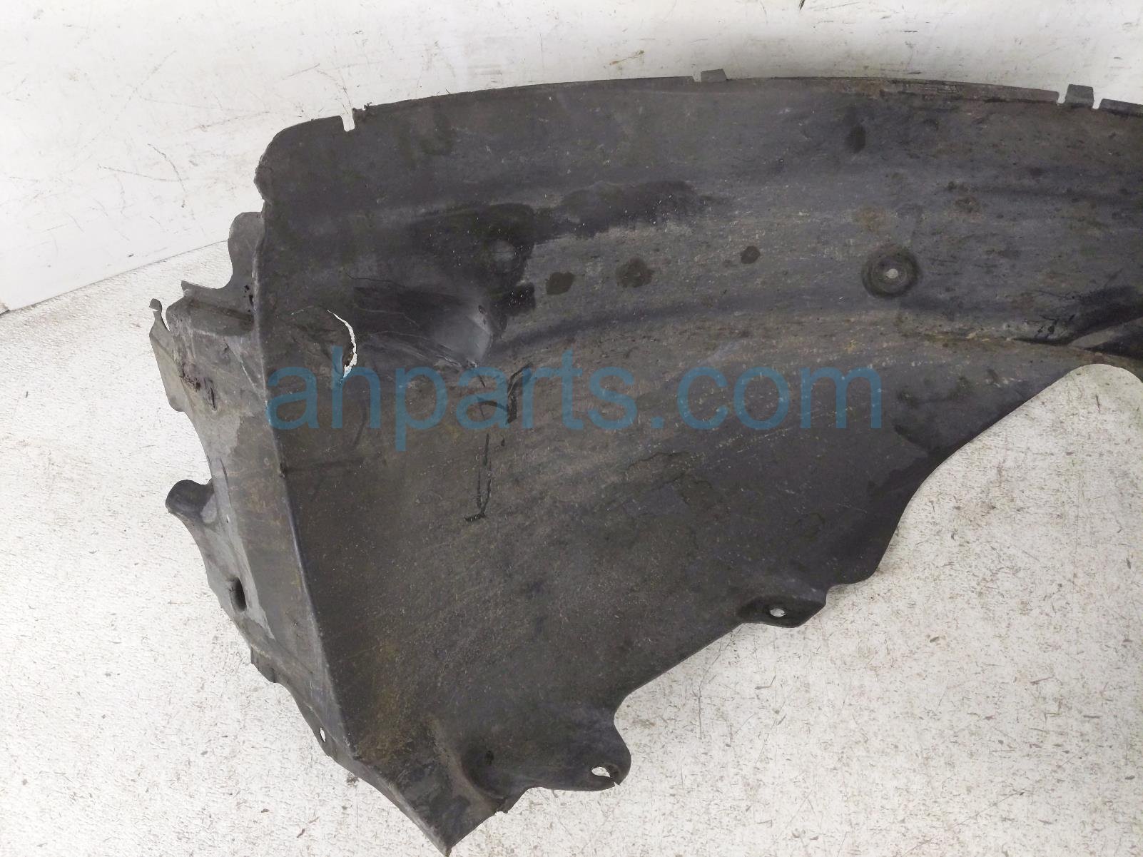 2011 Porsche Panamera Front Passenger Inner Fender Liner 970 504 126 04 Replacement 2011 Porsche Panamera Front Passenger Inner Fender Liner 970 504 126 04 Replacement thumbnail